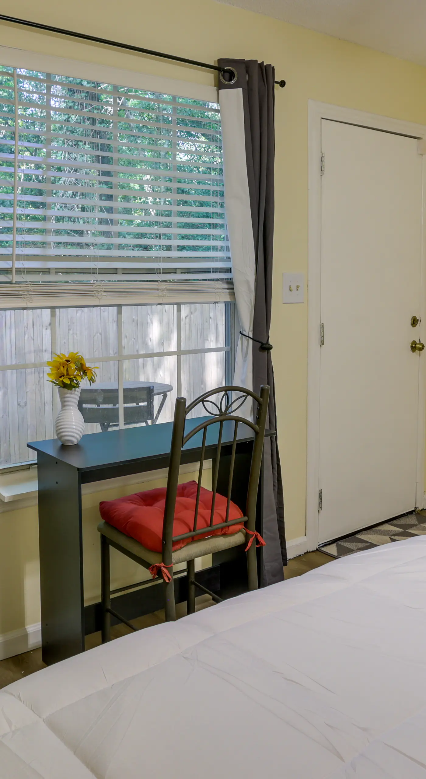 4 Mi to Dtwn: Pet-Friendly Abode in Tallahassee!