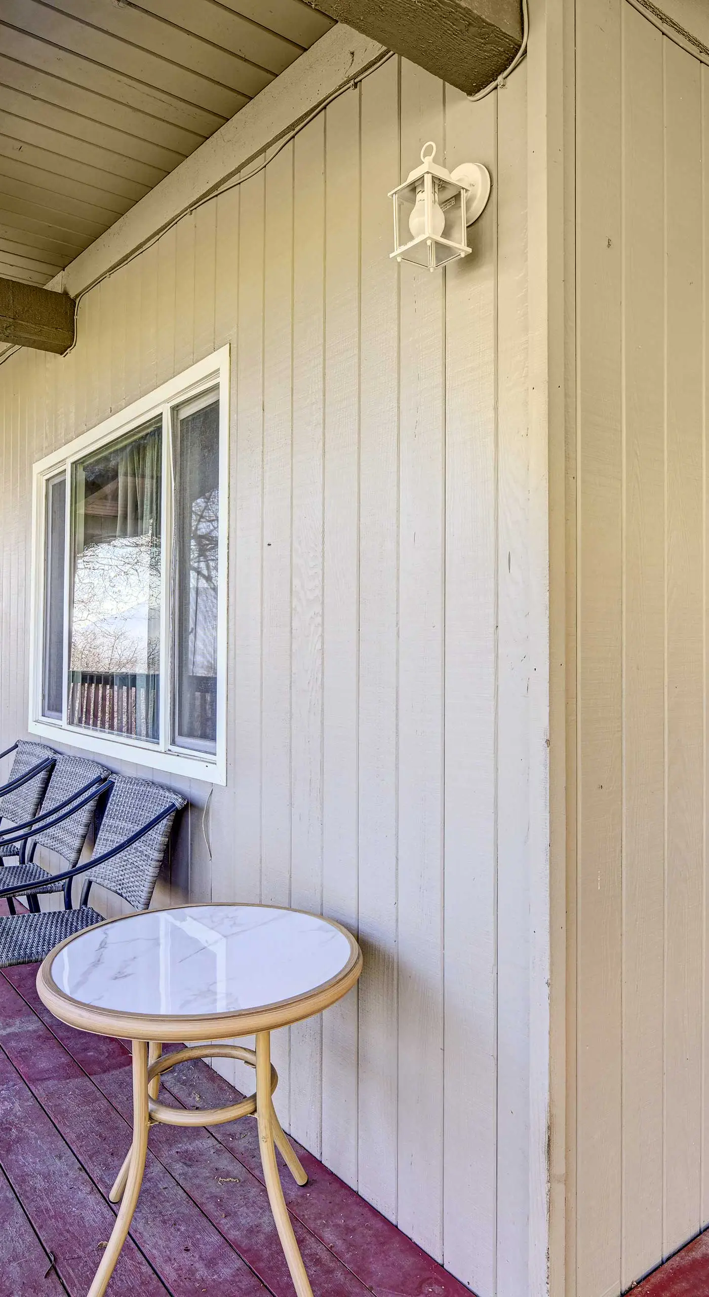 Pet-Friendly Grants Pass Home w/ Hot Tub!