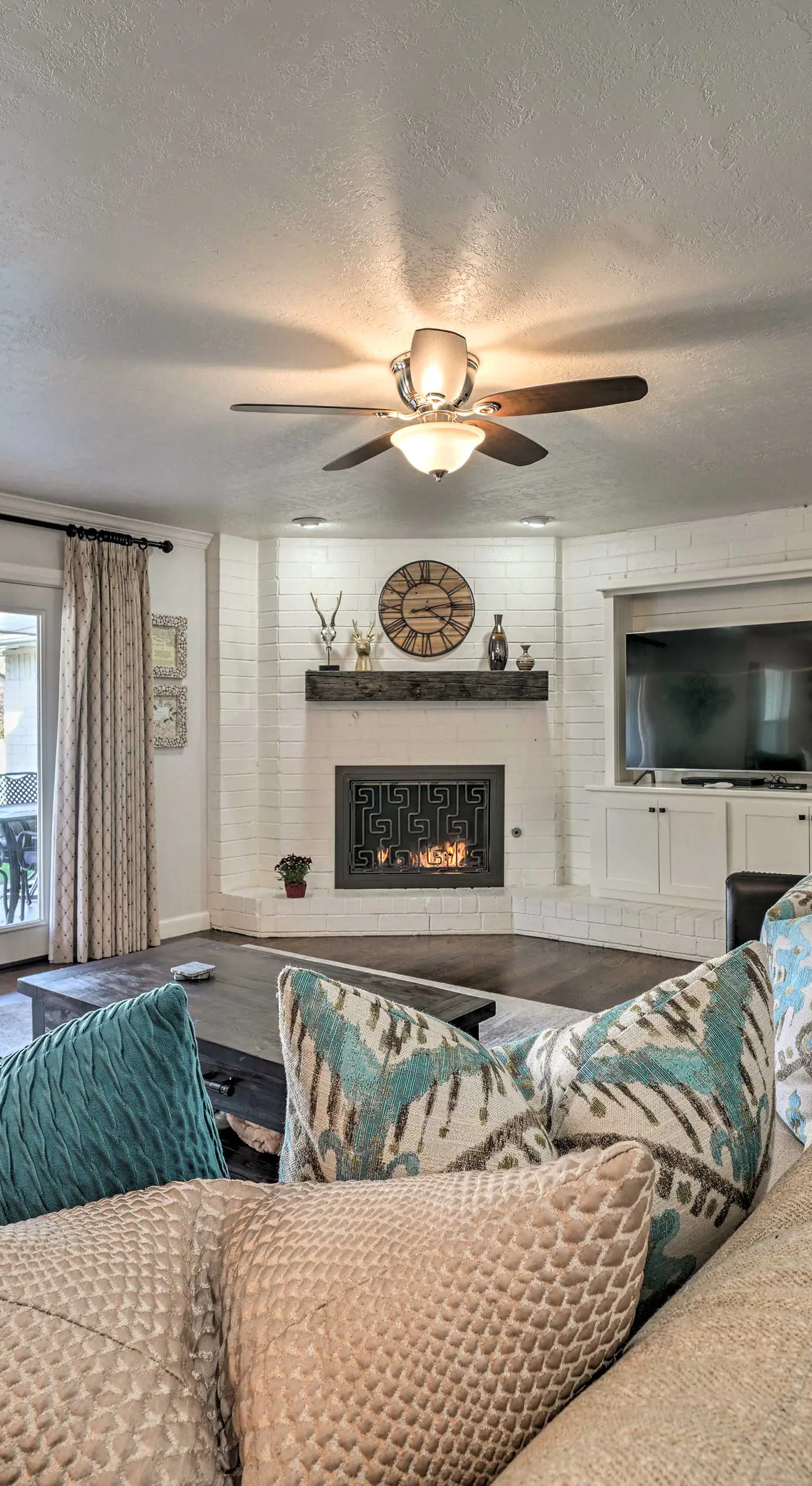 Elegant NW Oklahoma City Home w/ Spacious Yard