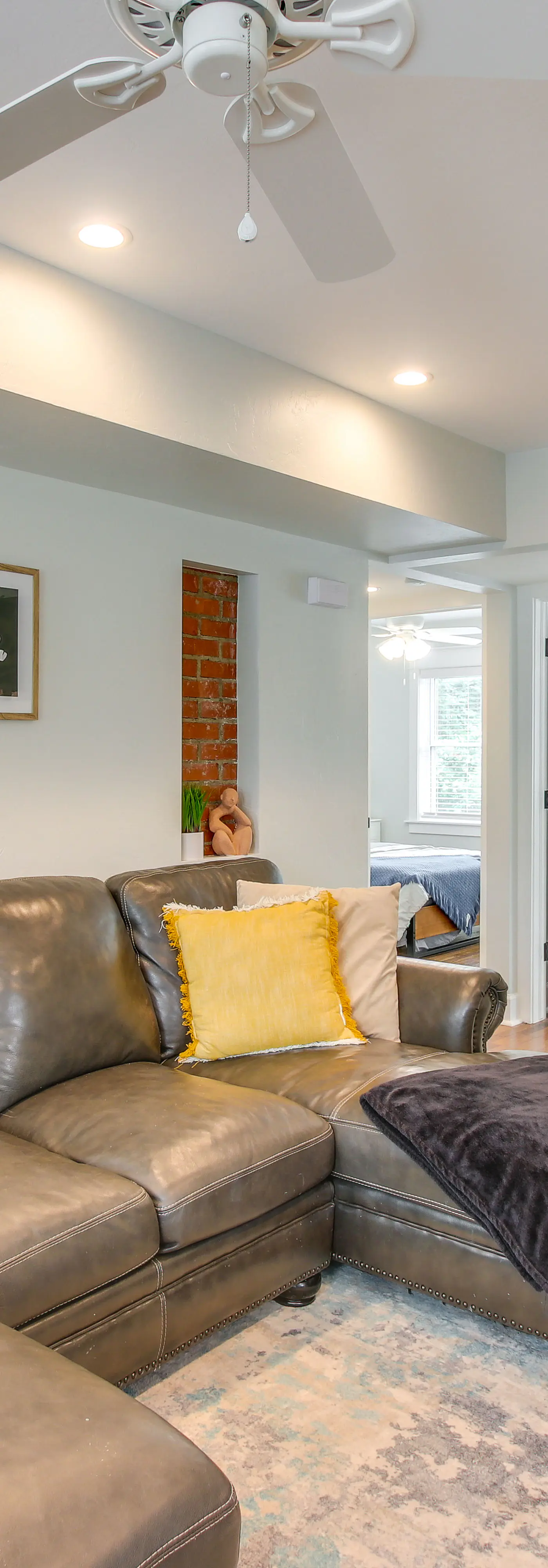 Convenient OKC Apartment: 4 Mi to Dtwn!