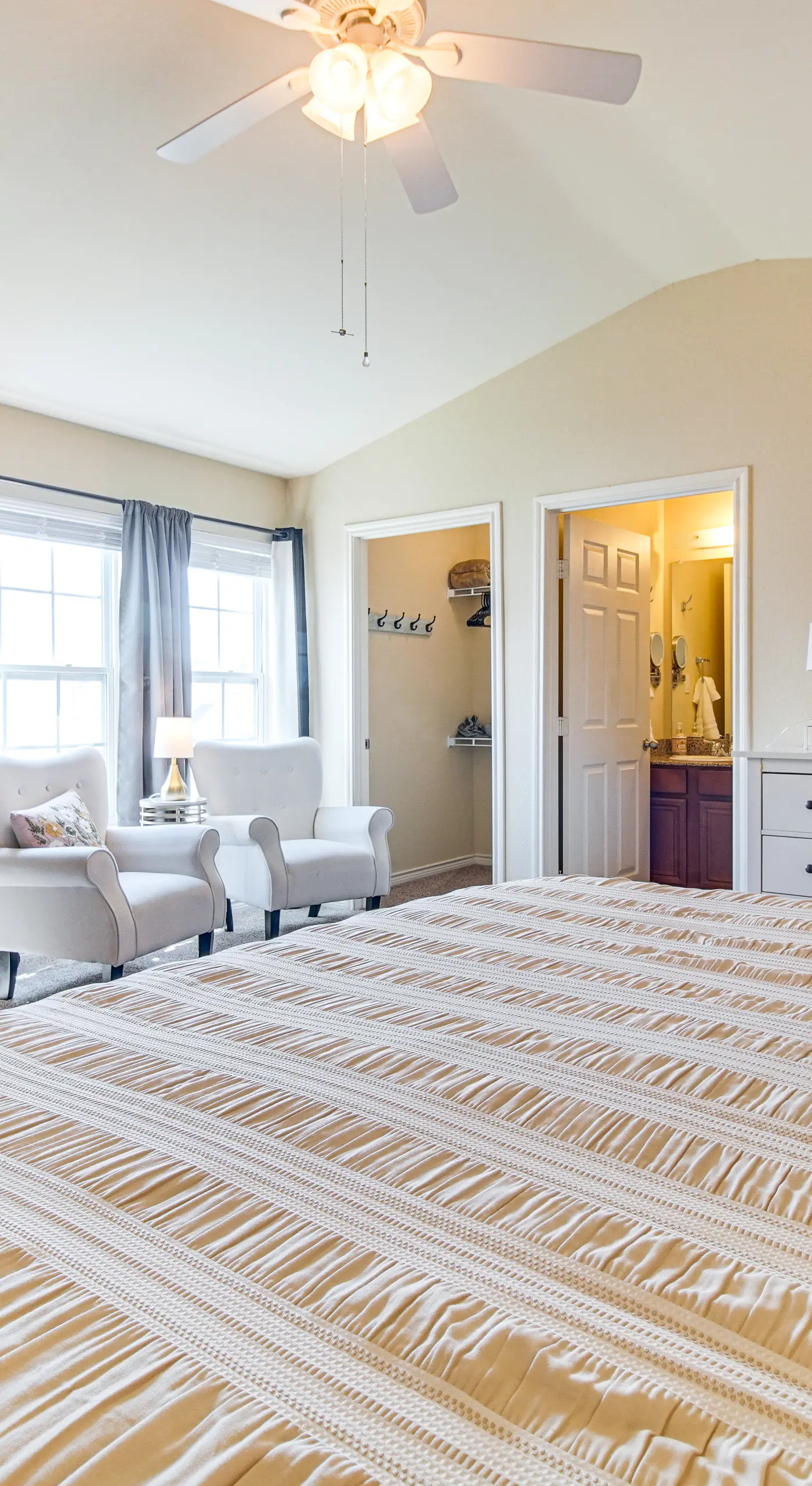 Half-Mi to Grand Lake: Townhome w/ Hot Tub
