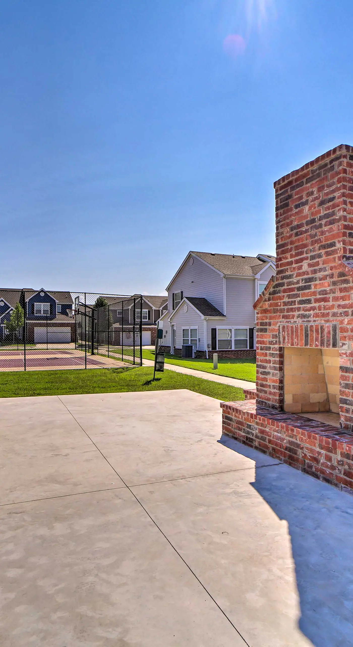 Half-Mi to Grand Lake: Townhome w/ Hot Tub
