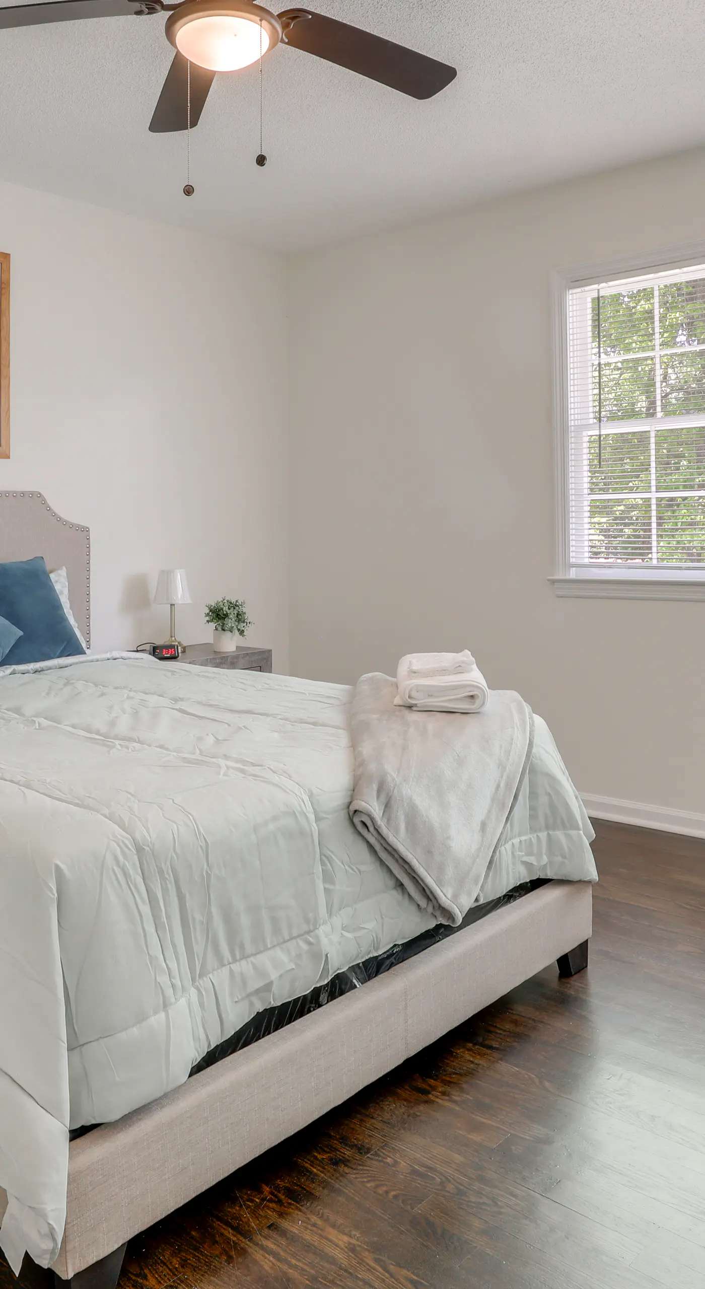 Refined Decatur Retreat: Shop, Dine + Unwind!