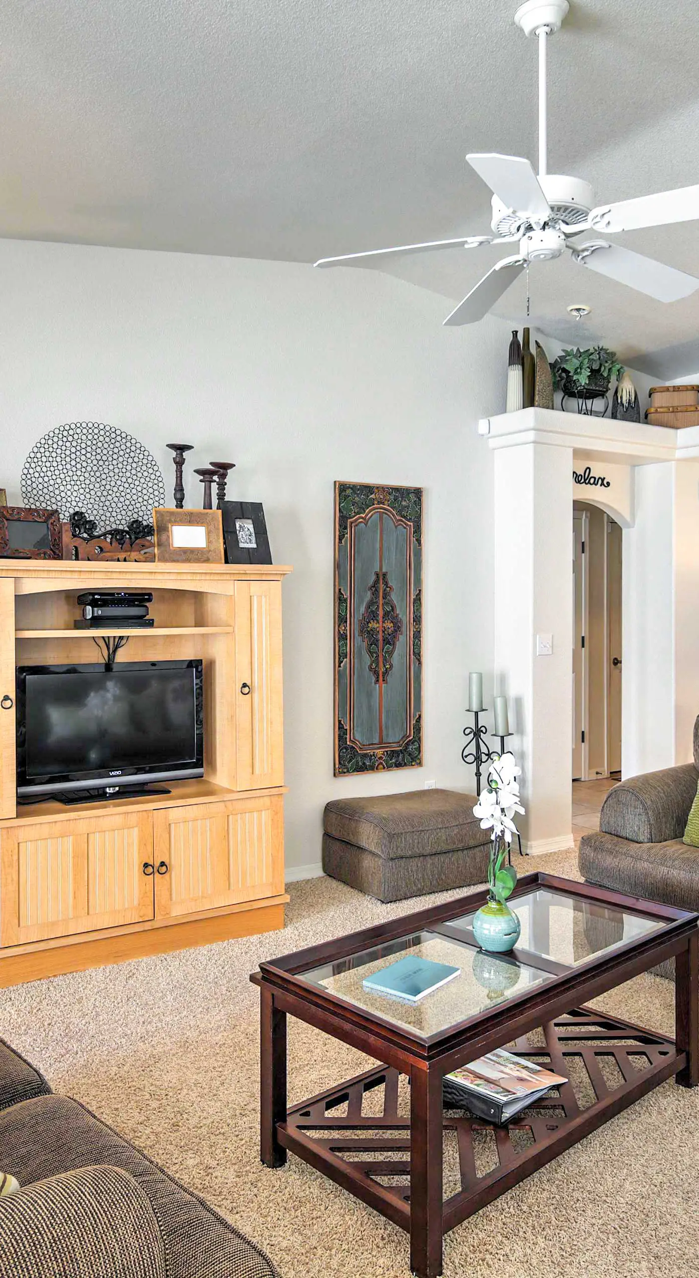 Cozy Lake Havasu City Retreat w/ Deck & Pool Table
