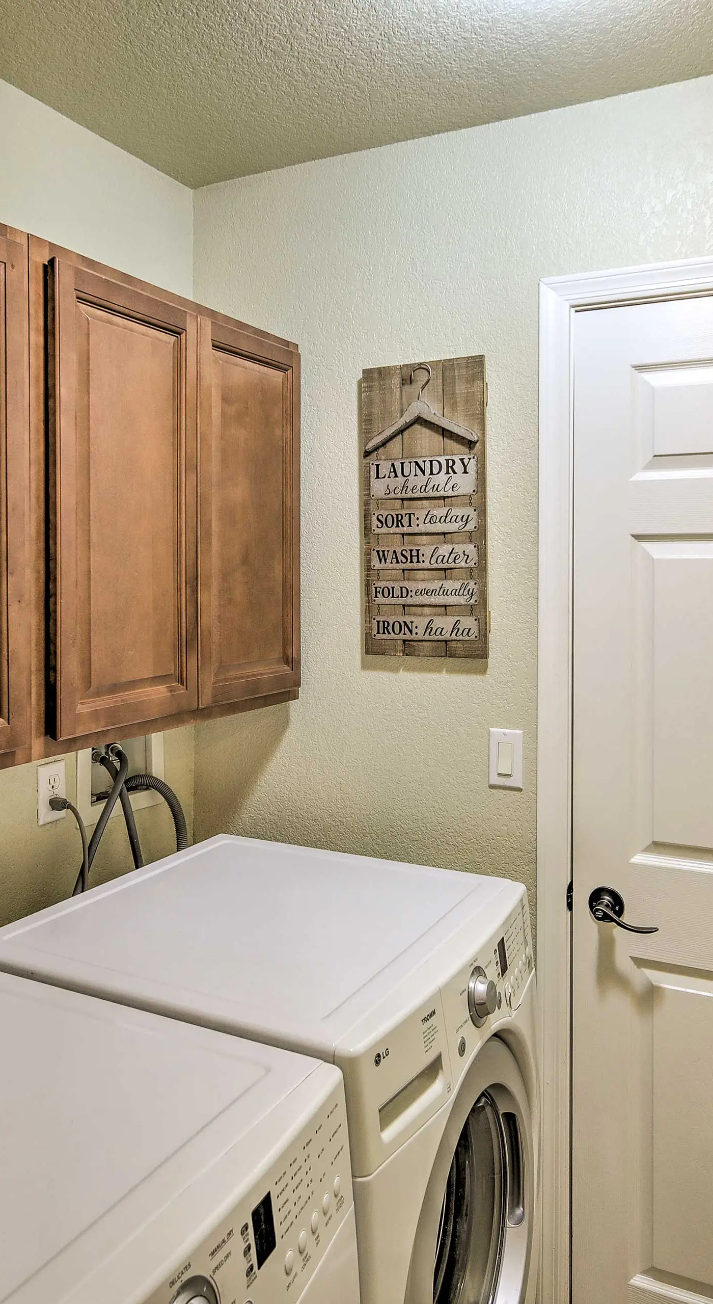 2 Mi to Beach: Lake Havasu Gem w/ Pool & Spa!