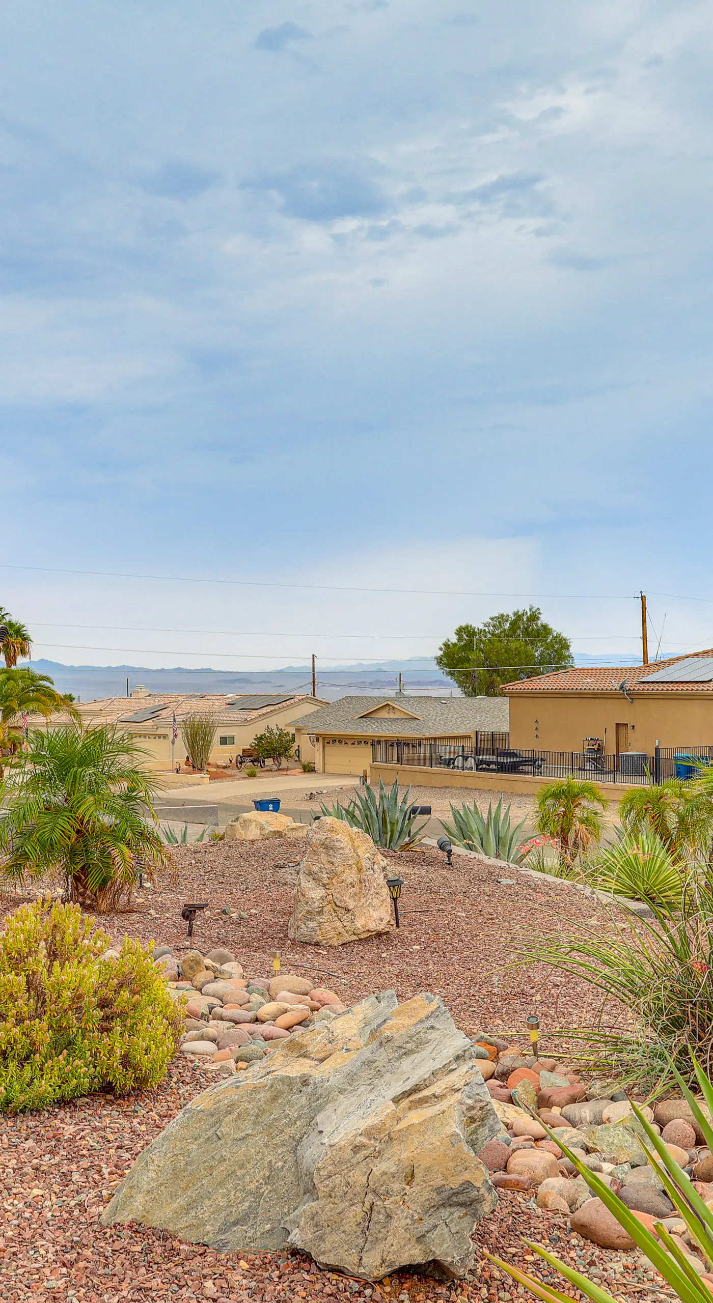 Grill & Dine Outside: Lake Havasu Home w/ Pool!