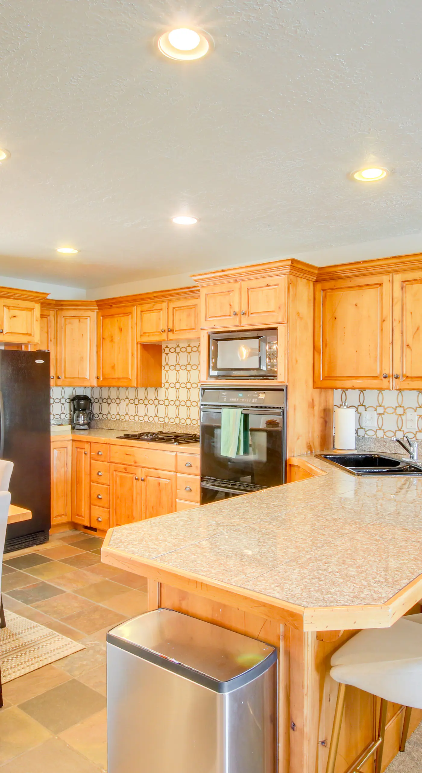 6 Mi to Powder Mtn w/ Shuttle: Cozy Eden Condo!