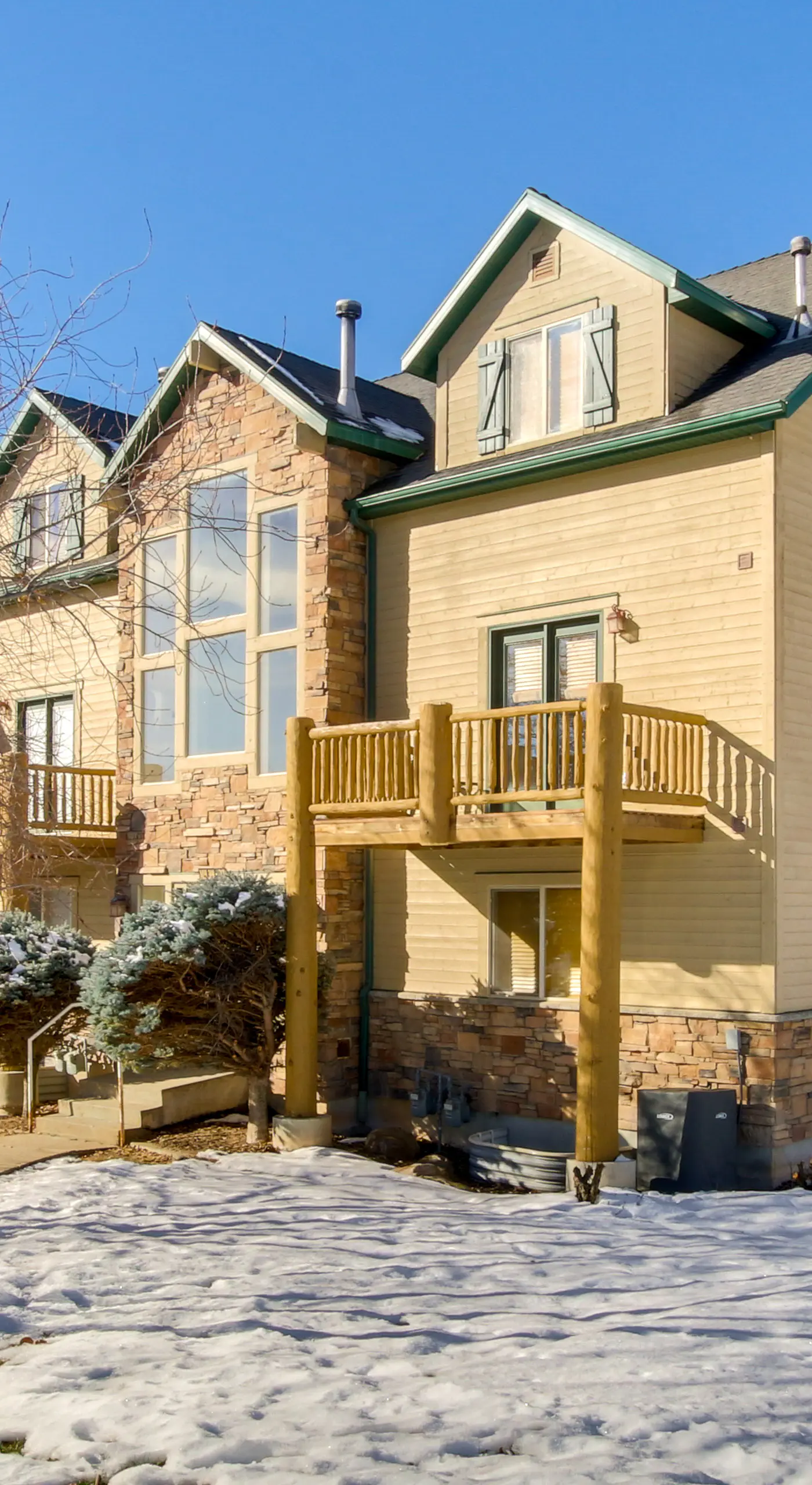 6 Mi to Powder Mtn w/ Shuttle: Cozy Eden Condo!