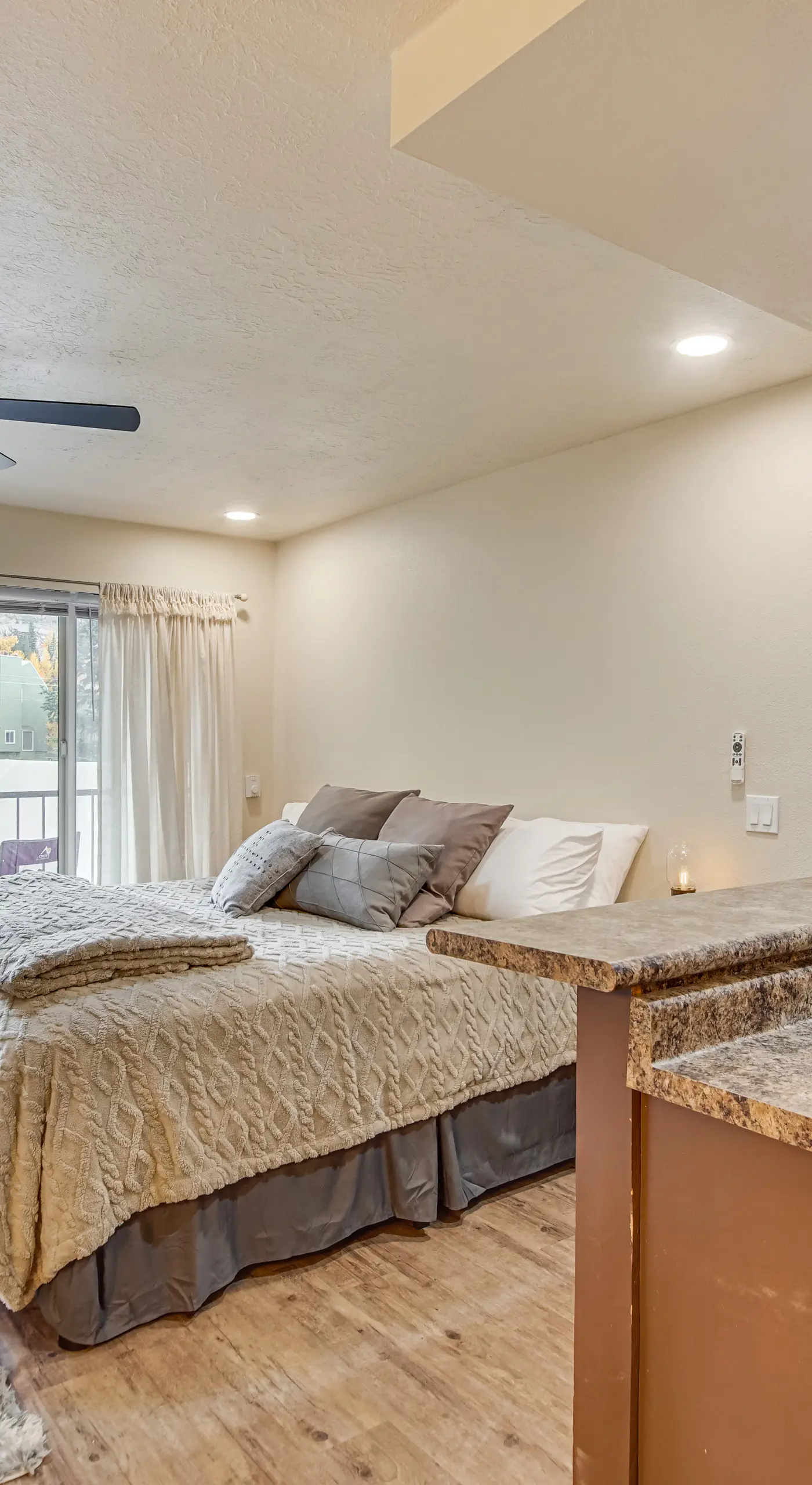 Brian Head Studio Condo w/ Balcony + Mountain View