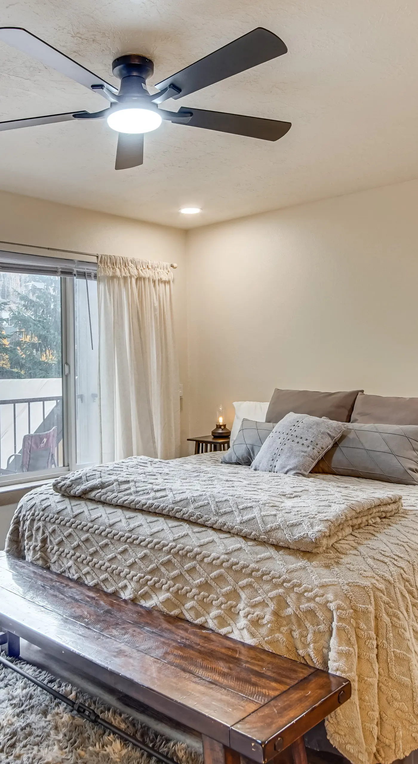 Brian Head Studio Condo w/ Balcony + Mountain View