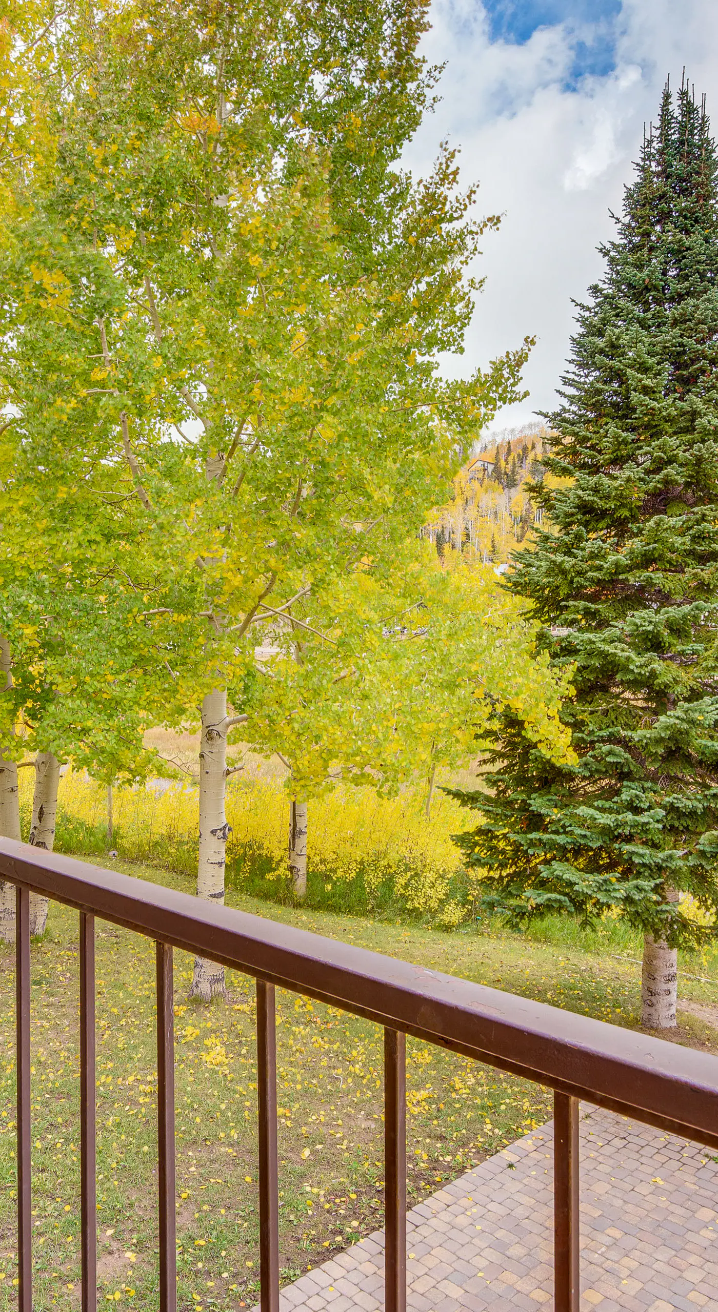 Brian Head Studio Condo w/ Balcony + Mountain View