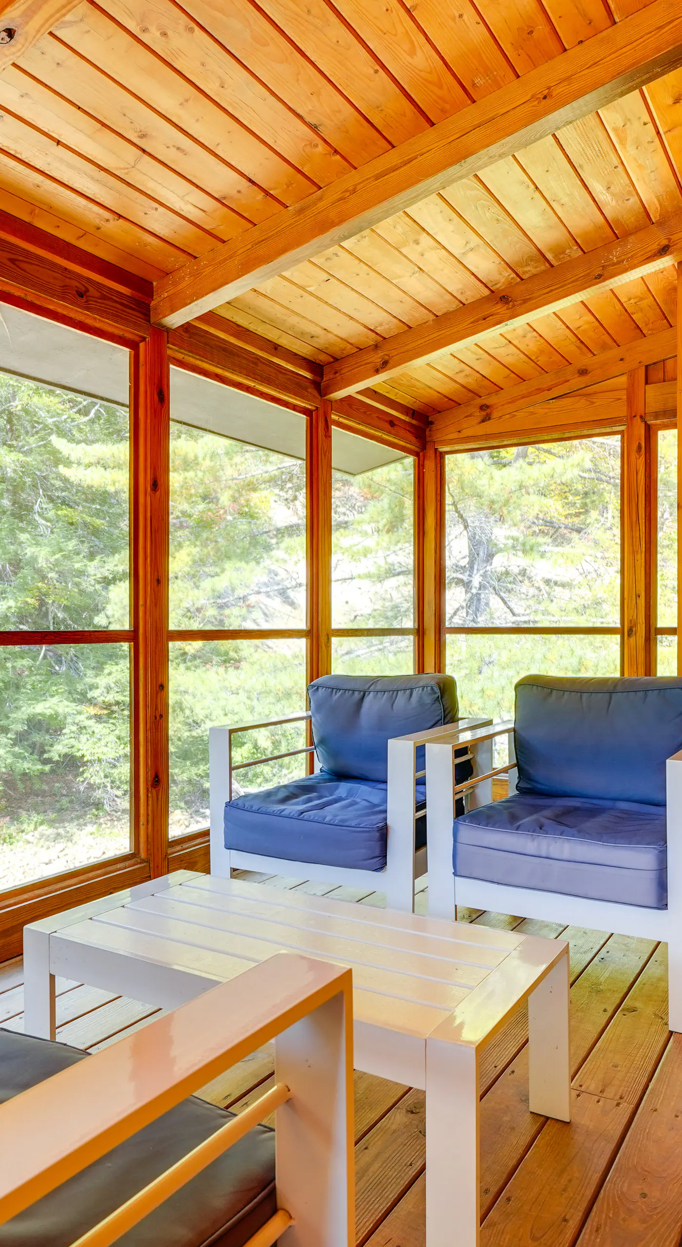 Luxe 5,000 Sq Ft Retreat: 5 Mi to Stratton Resort