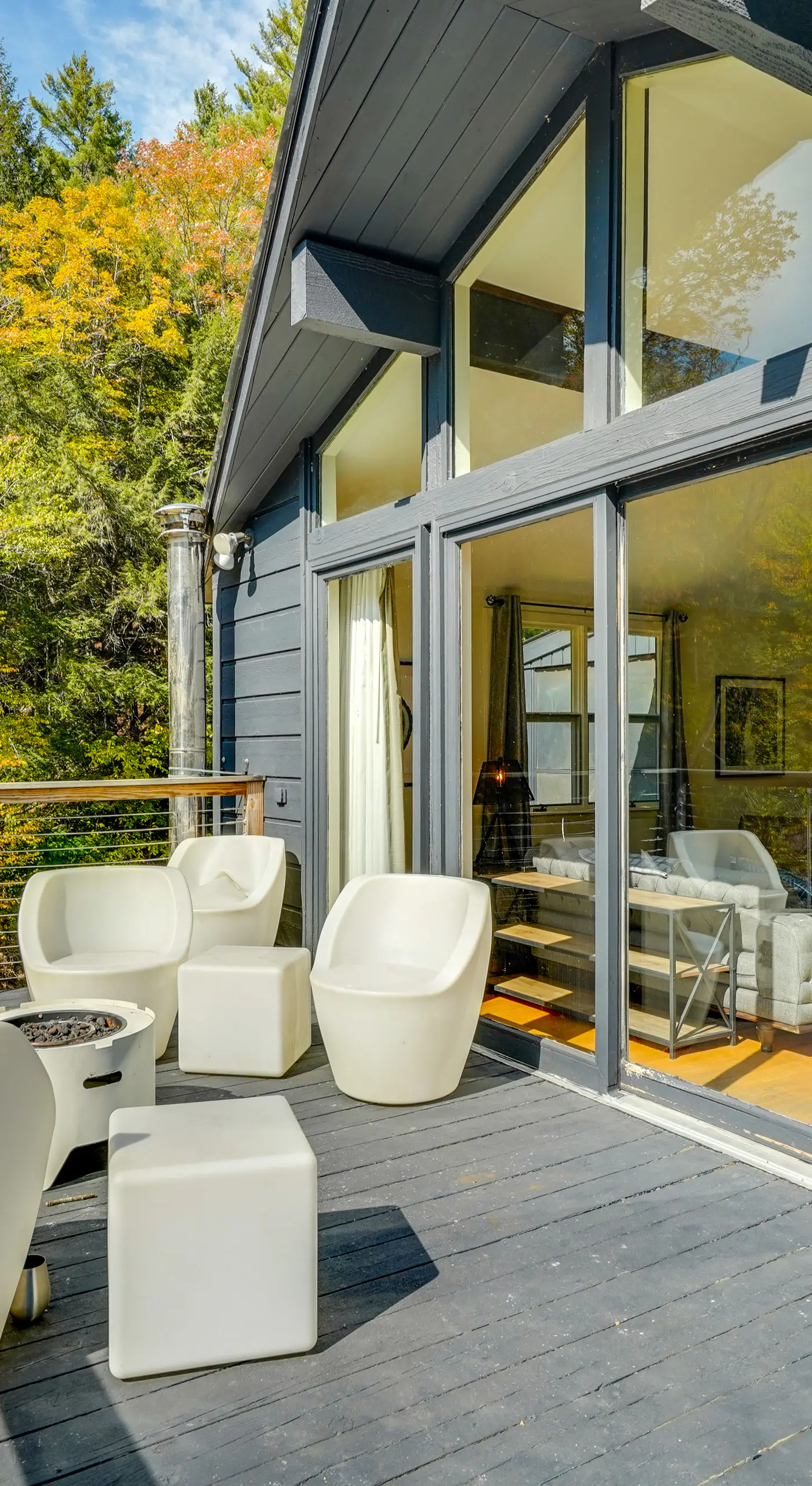 Luxe 5,000 Sq Ft Retreat: 5 Mi to Stratton Resort