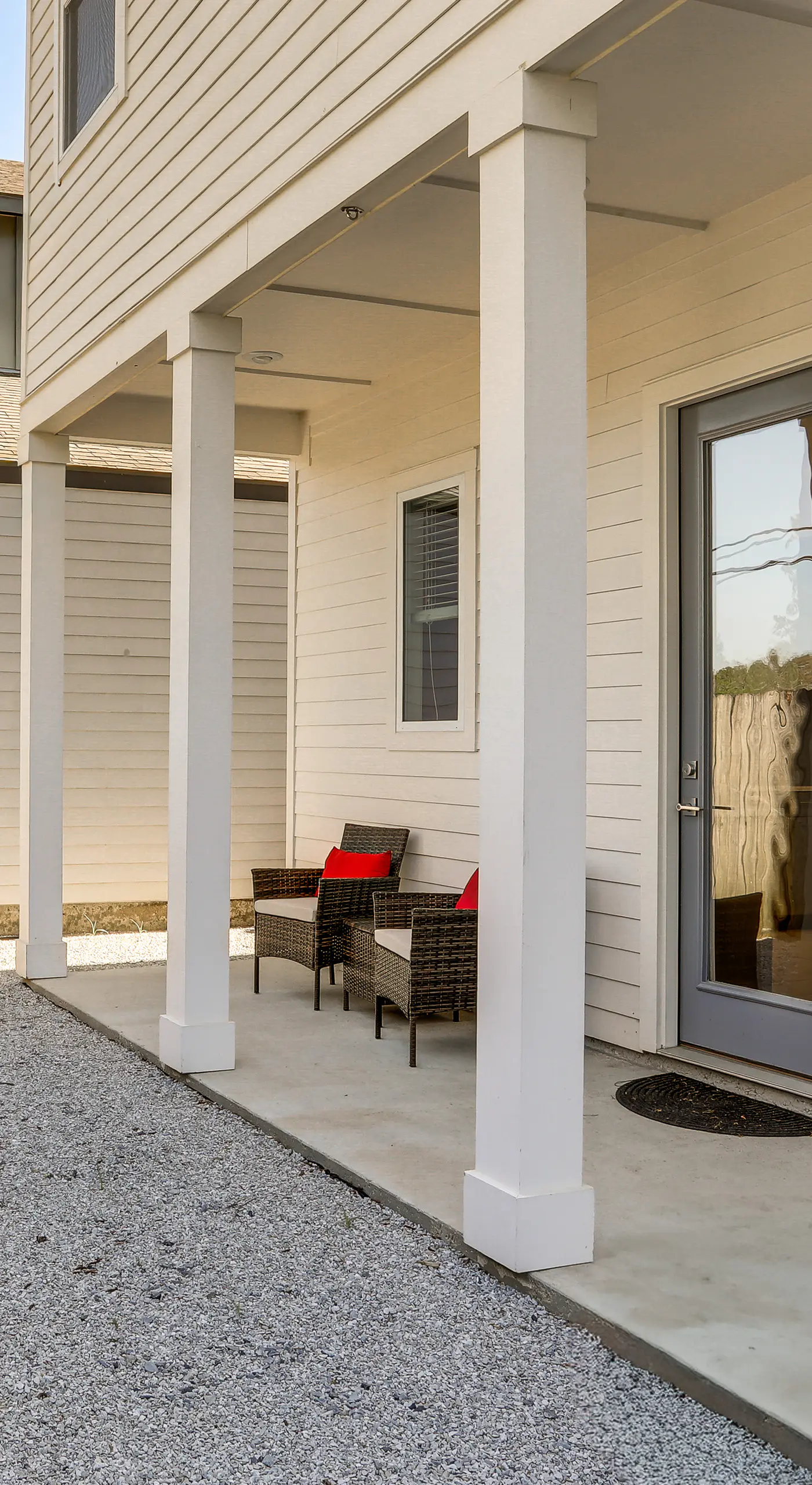 Modern 3BR Retreat - Near Bluebonnet & Hospitals