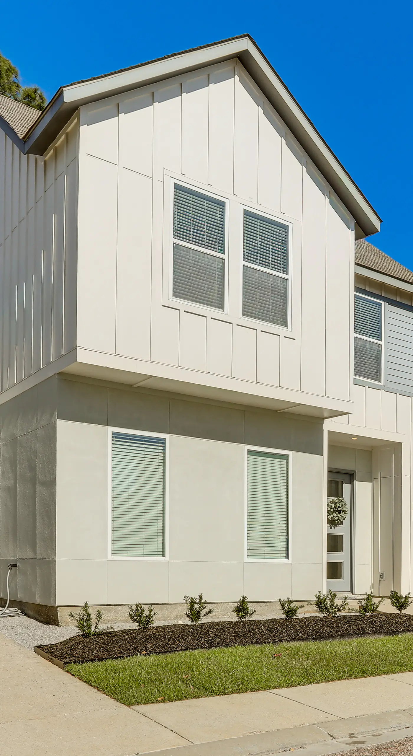 Modern 3BR Retreat - Near Bluebonnet & Hospitals