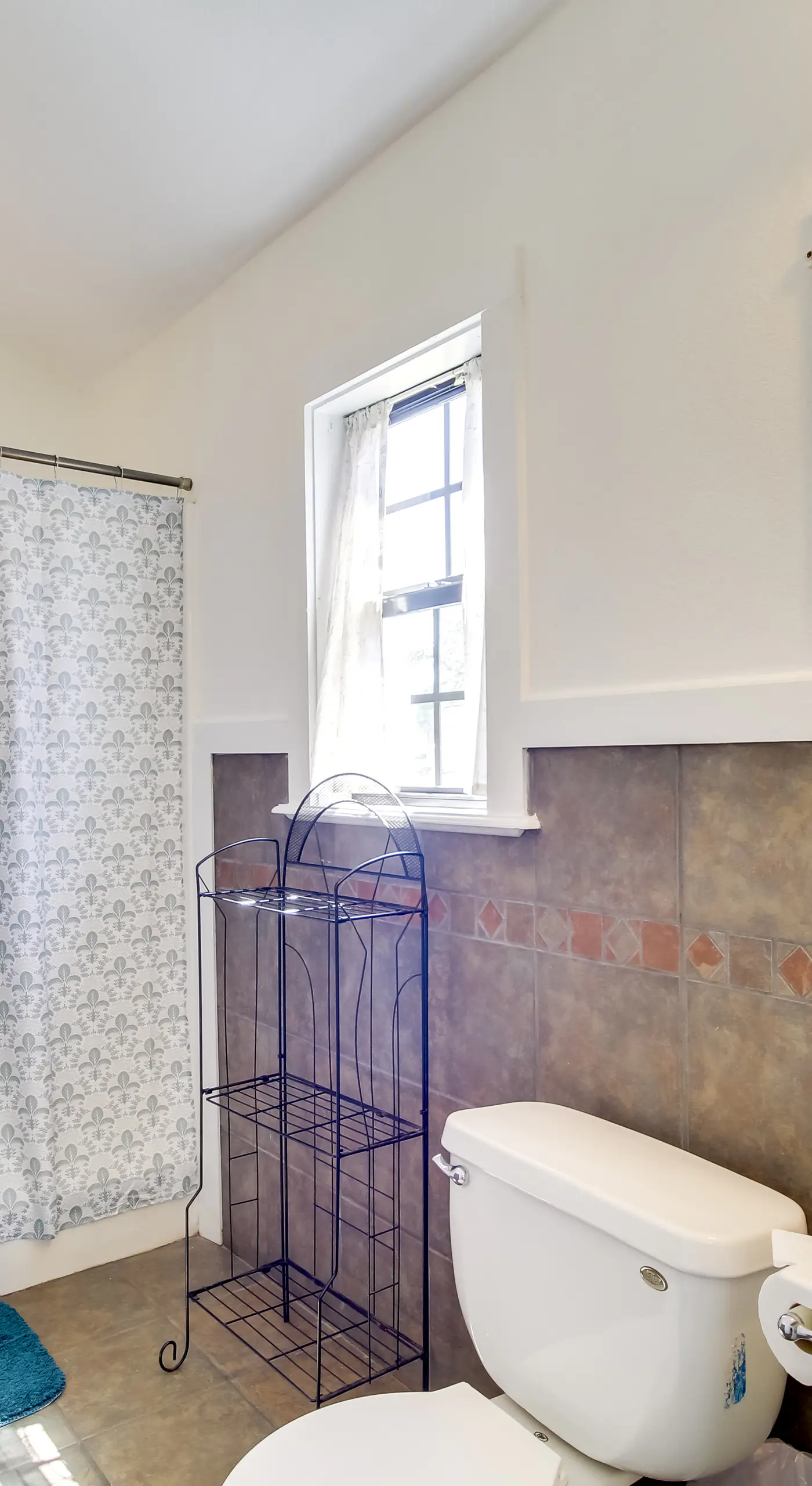Biloxi Resort Cottage w/ Pool & Lake Access!
