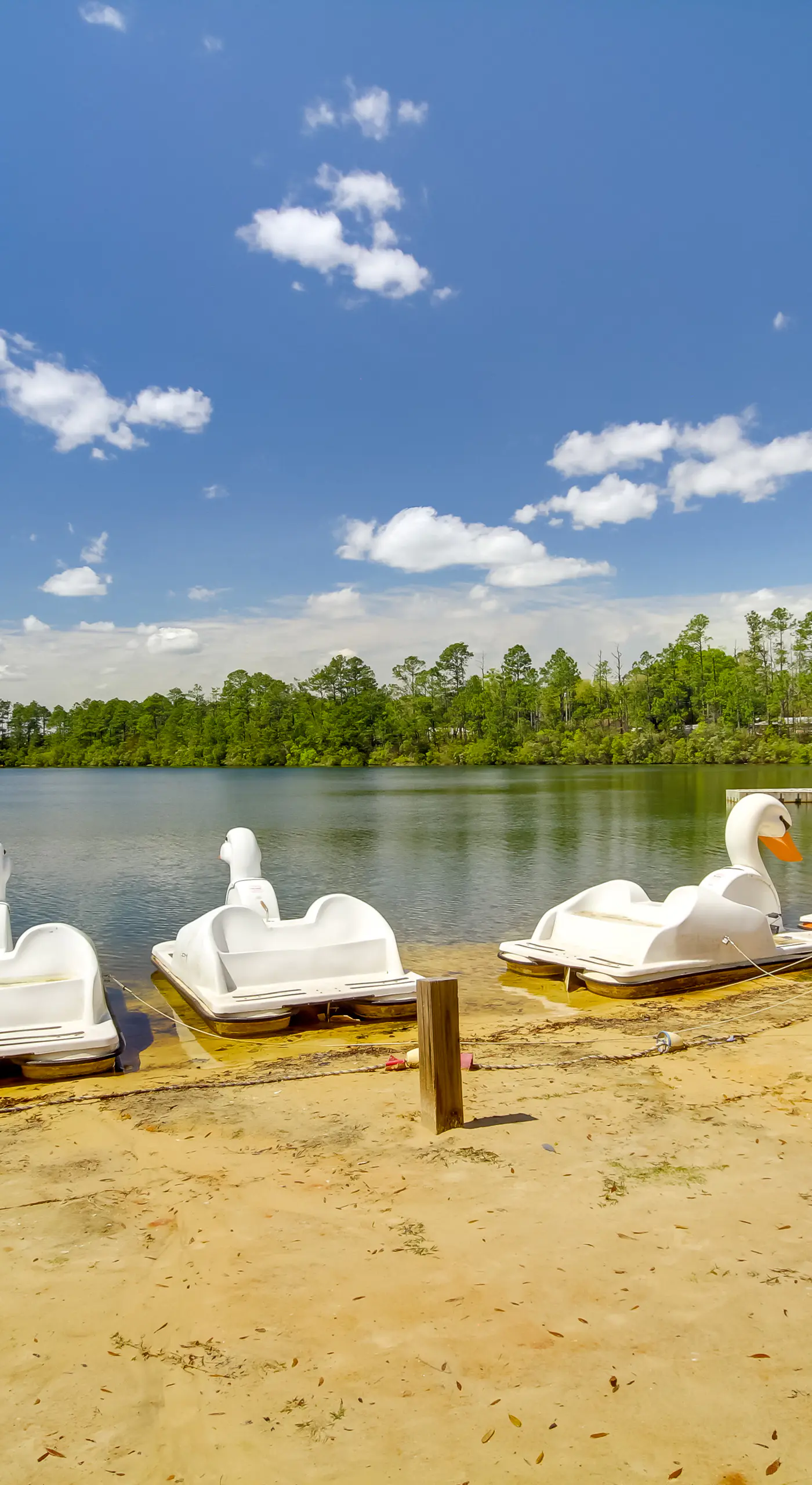 Biloxi Resort Cottage w/ Pool & Lake Access!