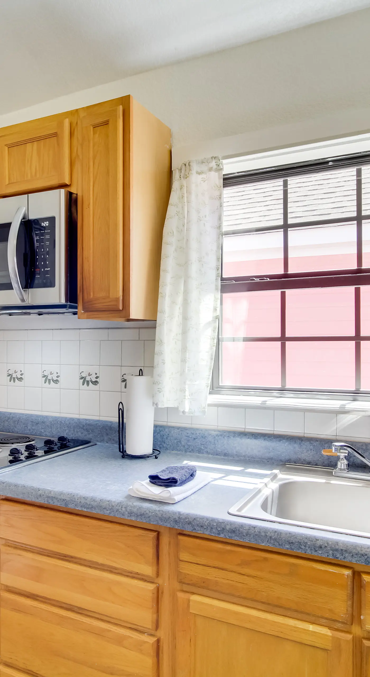 Biloxi Resort Cottage w/ Pool & Lake Access!