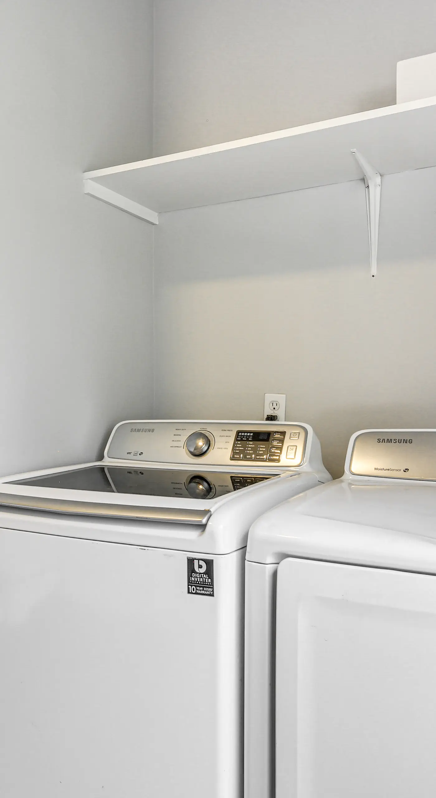 Biloxi Condo w/ Community Pool ~ Half-Mi to Beach!