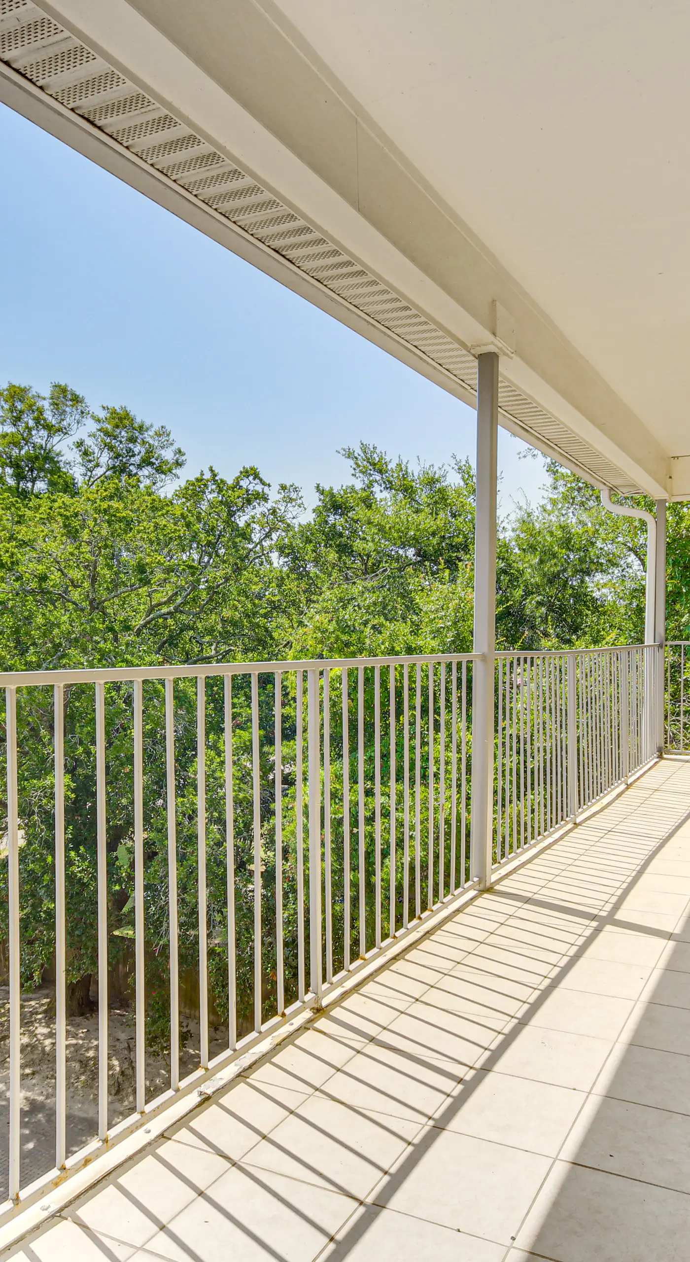 Biloxi Condo w/ Community Pool ~ Half-Mi to Beach!