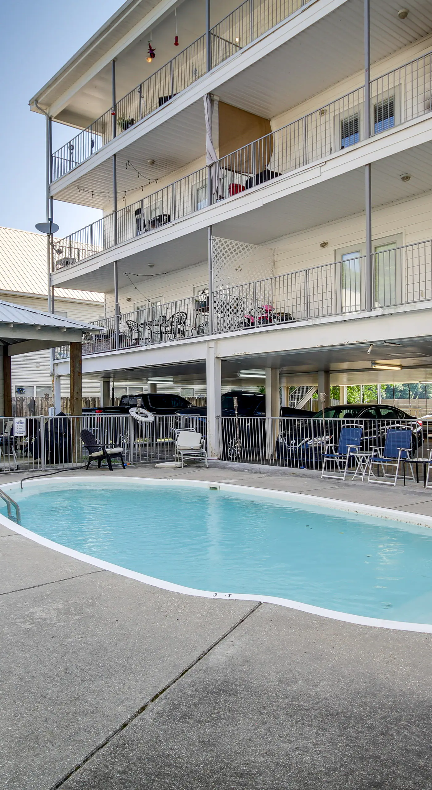 Biloxi Condo w/ Community Pool ~ Half-Mi to Beach!