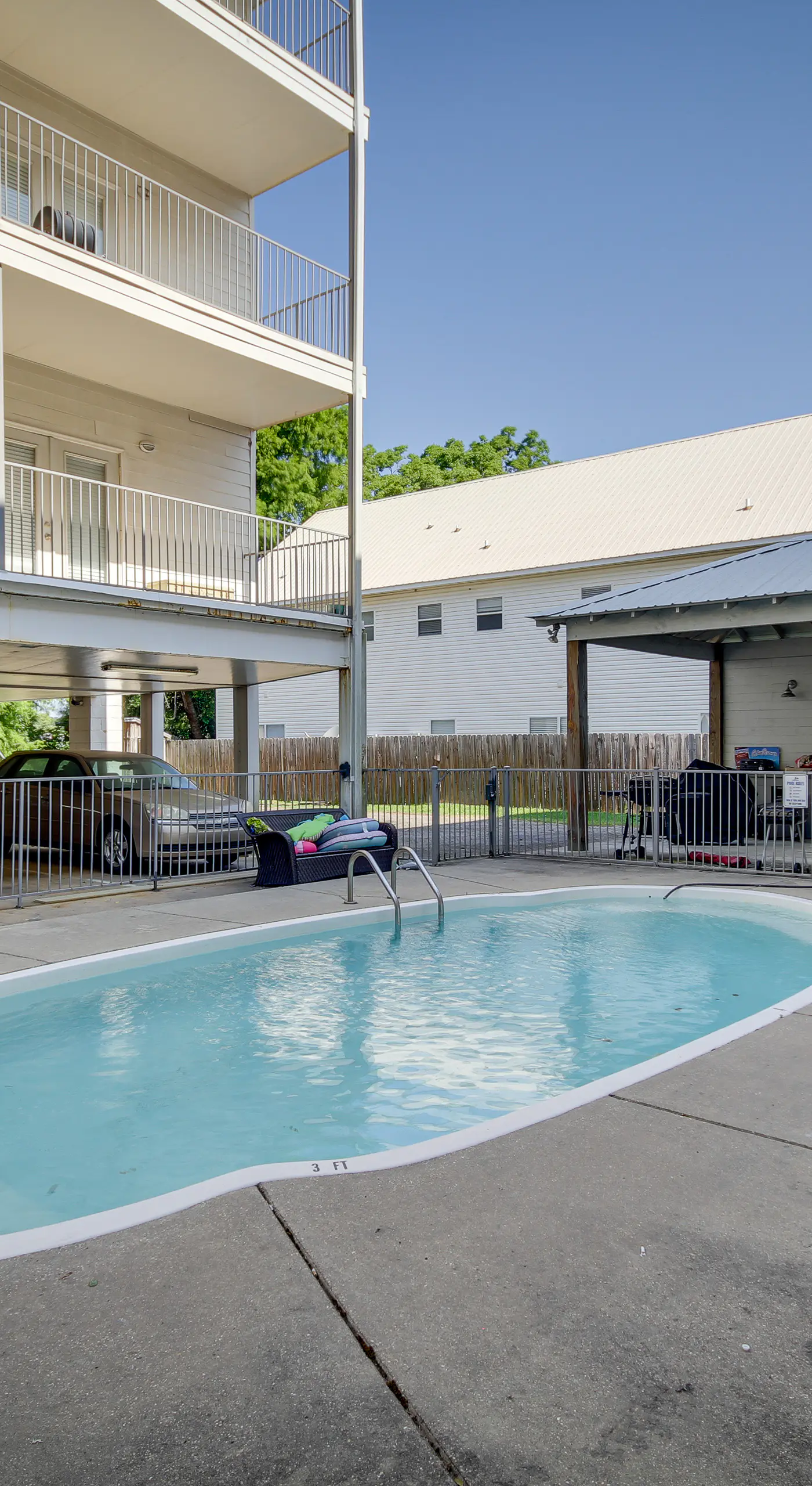 Biloxi Condo w/ Community Pool ~ Half-Mi to Beach!