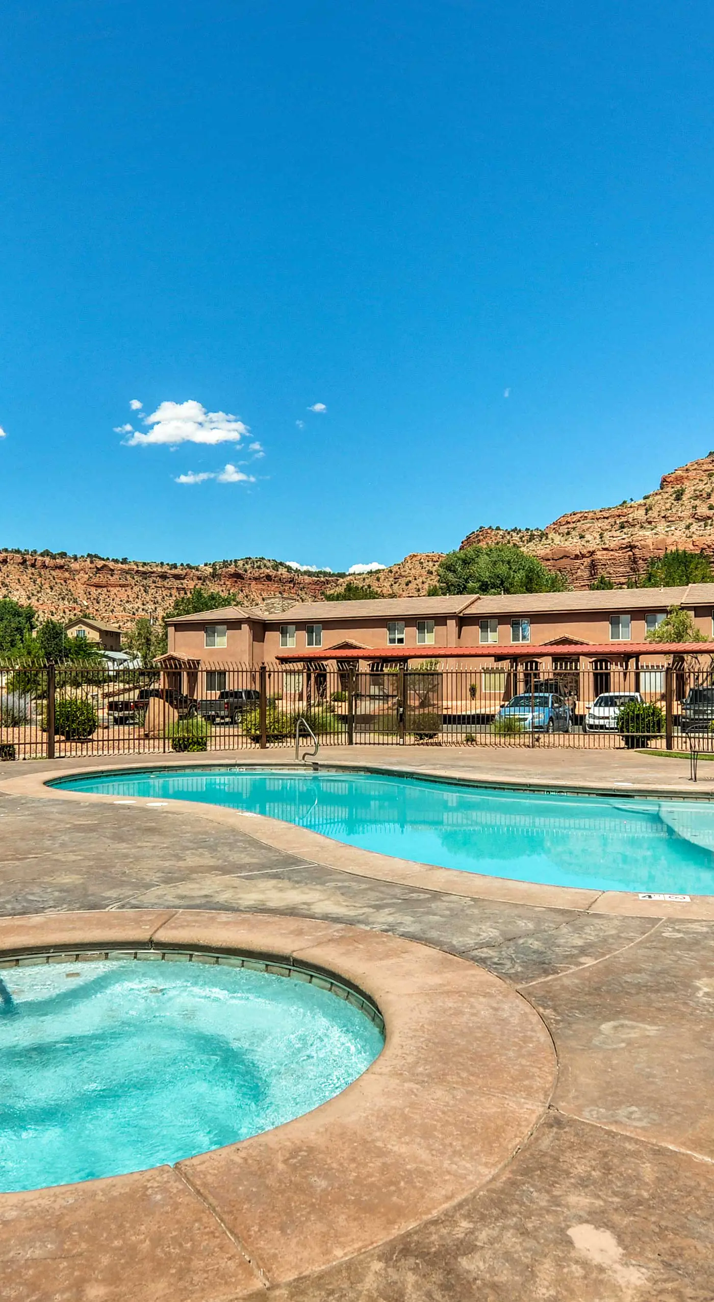 Kanab Condo w/ Pool & AC < 1 Mi to Attractions!