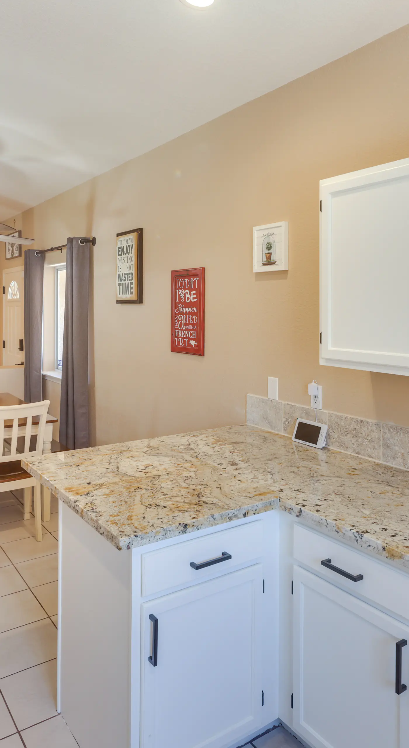 Lovely Bullhead City Retreat w/ Patio & Grill!