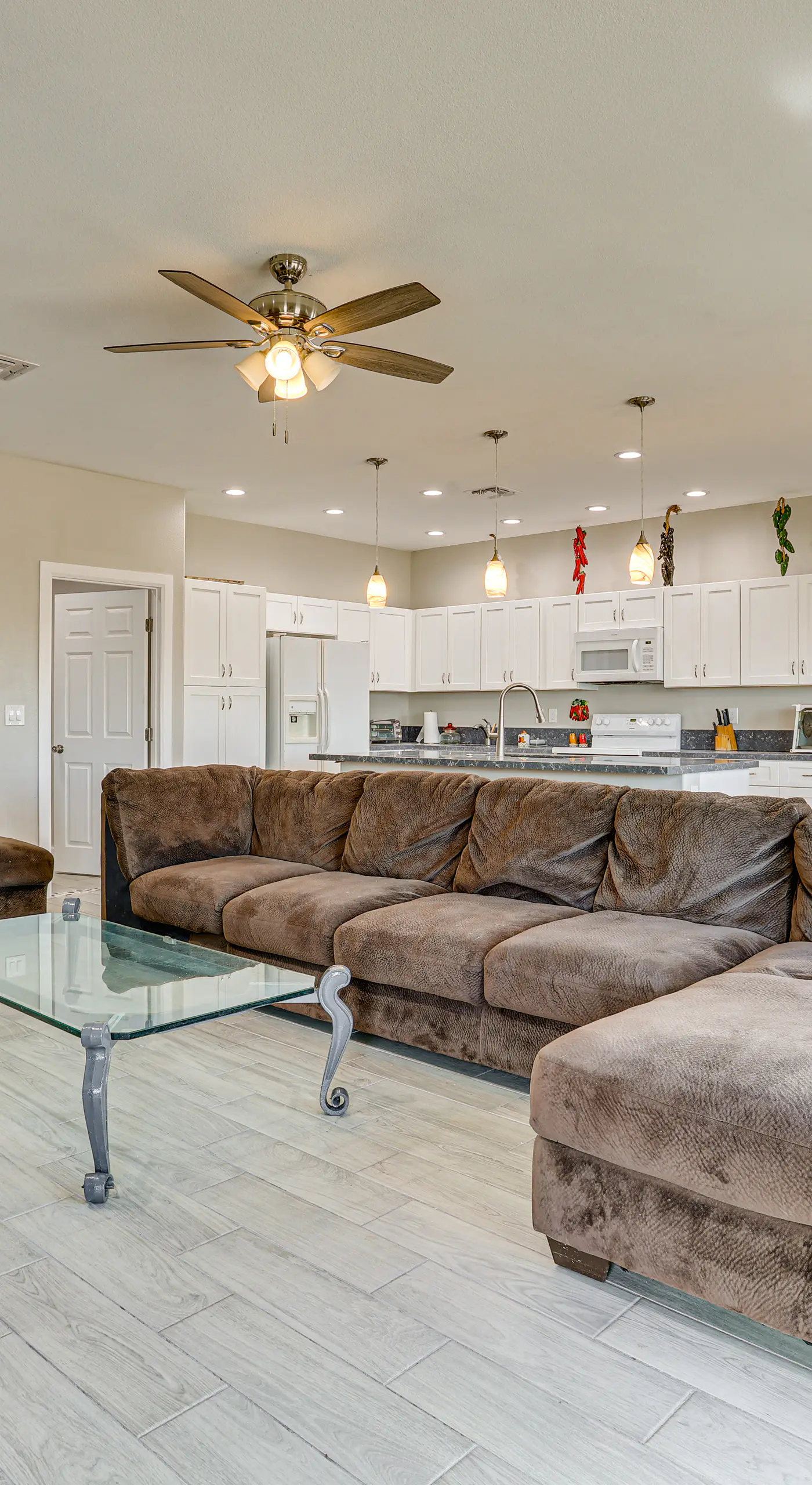 7 Mi to Golf: Mtn-View Retreat in Bullhead City