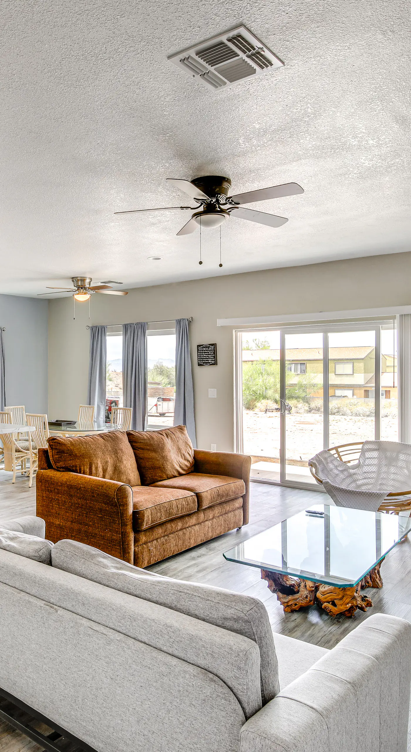 4 Mi to Casinos: Mtn-View Home in Bullhead City!