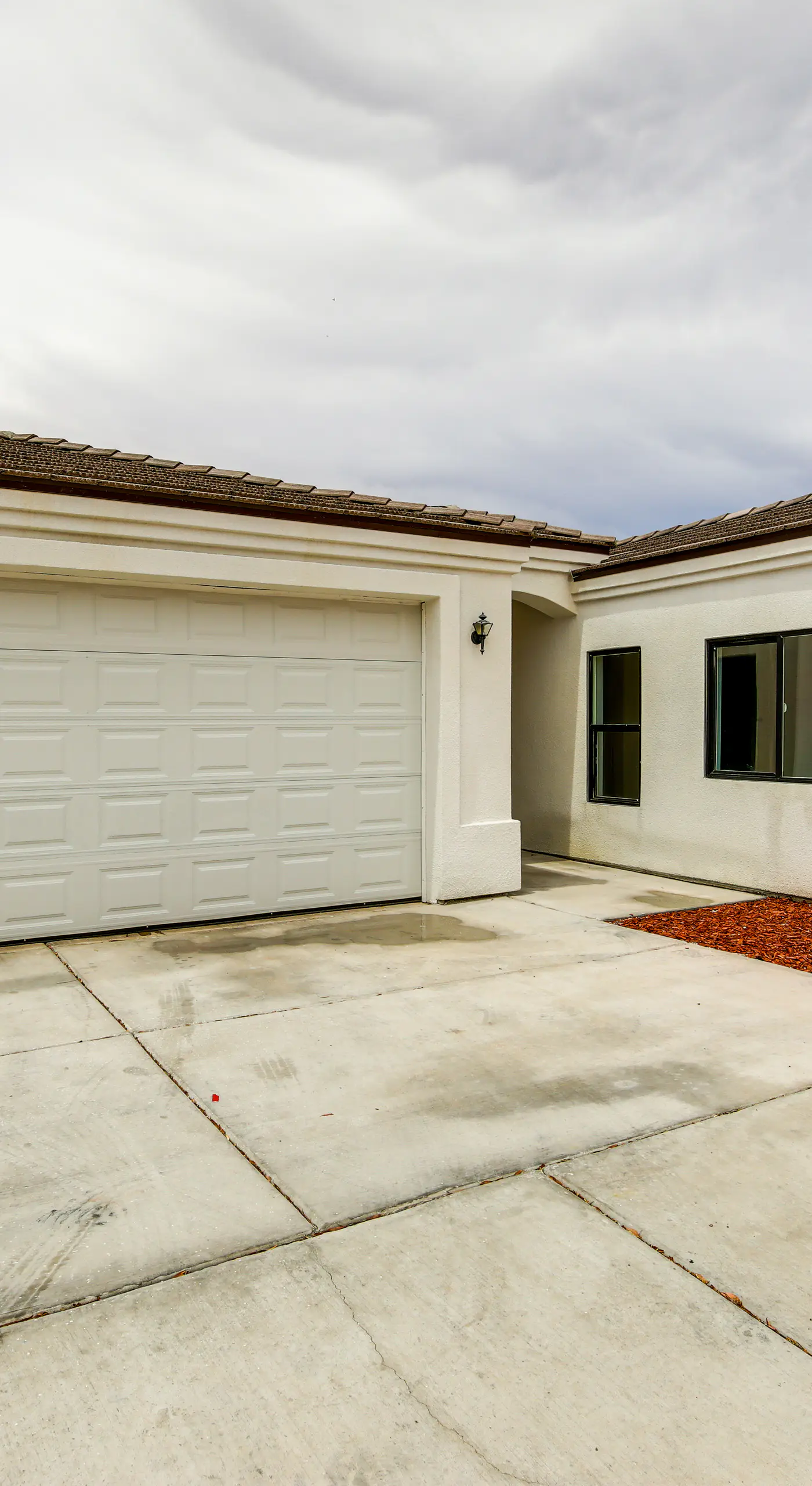 4 Mi to Casinos: Mtn-View Home in Bullhead City!