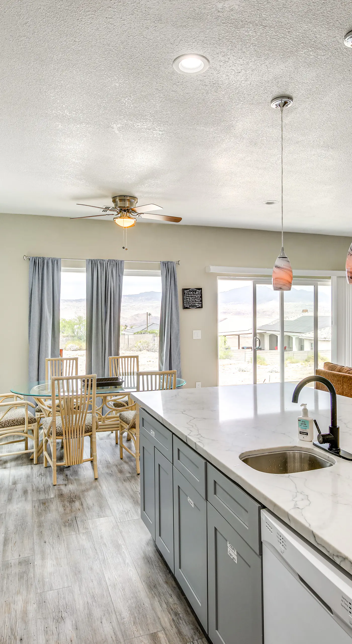 4 Mi to Casinos: Mtn-View Home in Bullhead City!