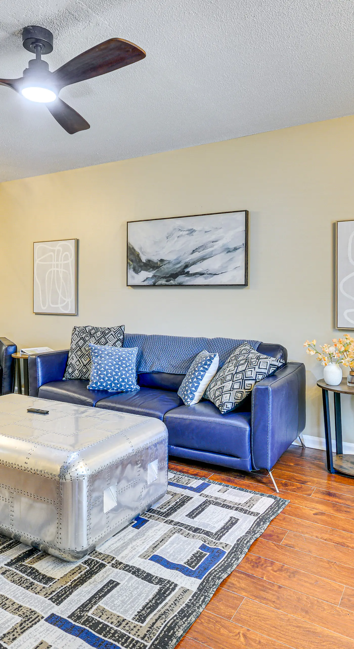 2 Mi to High Point University: Townhome w/ Patio