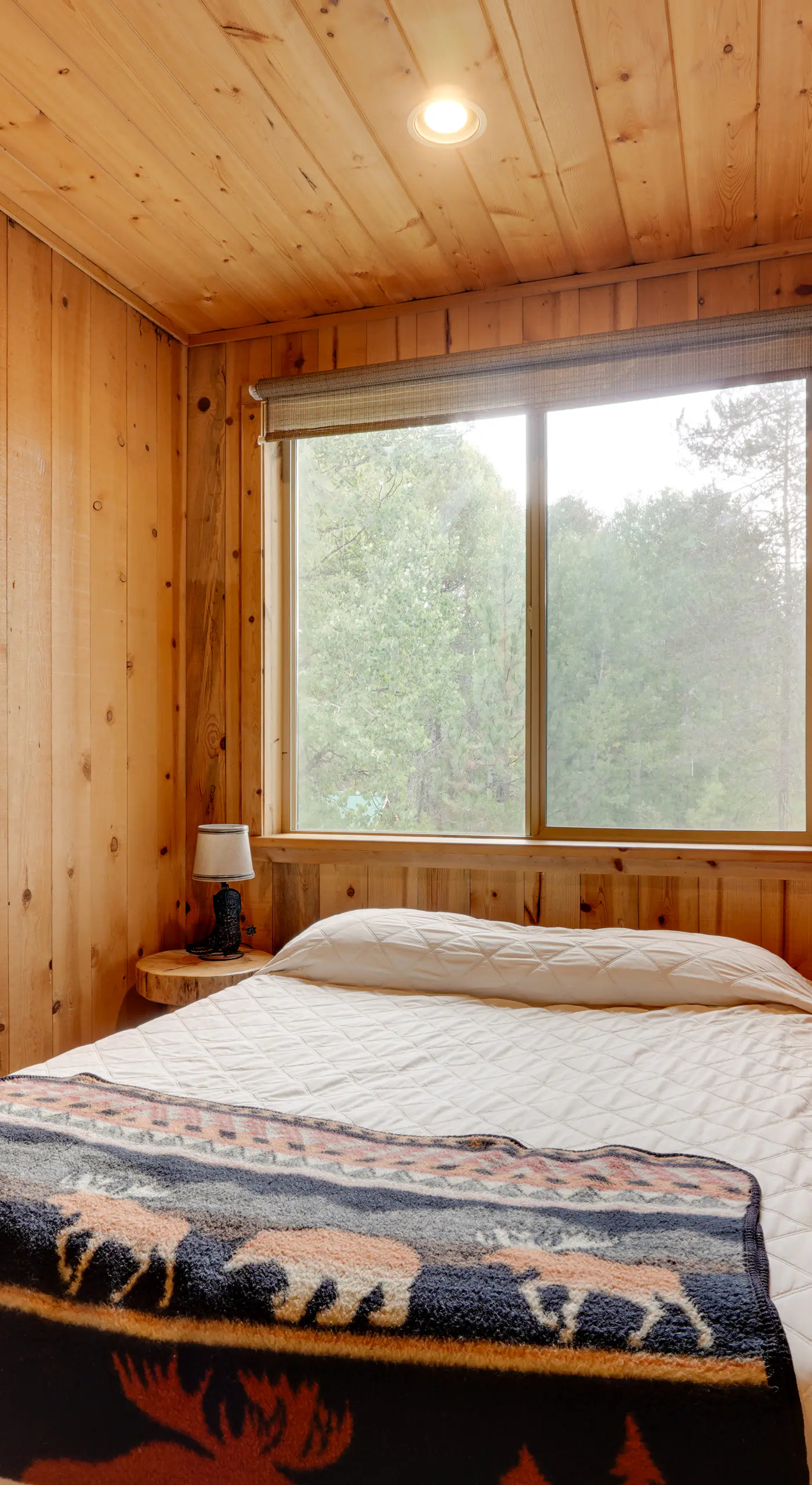 Pet-Friendly House w/ Deck: Near Crater Lake!