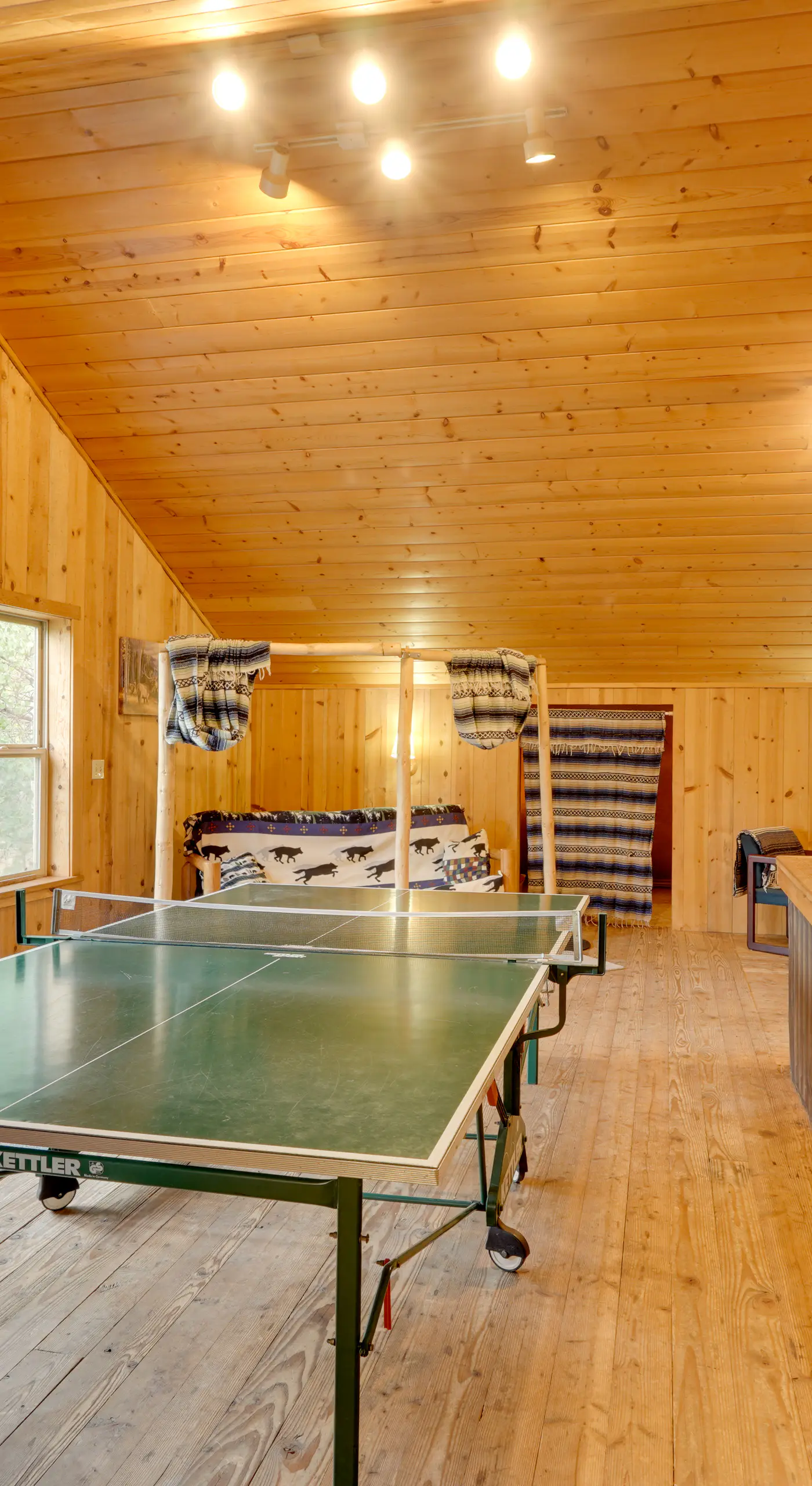 Pet-Friendly House w/ Deck: Near Crater Lake!