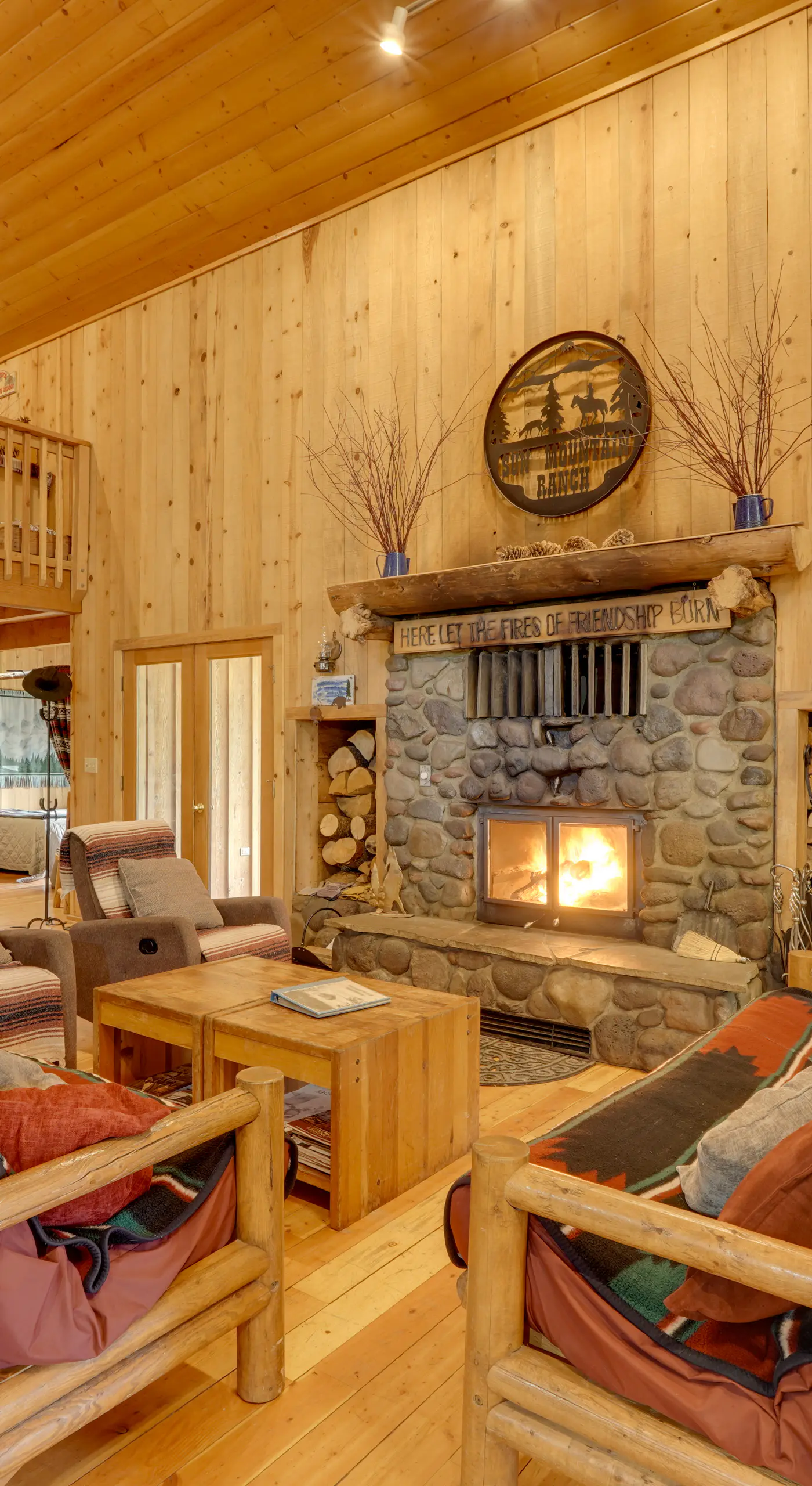 Pet-Friendly House w/ Deck: Near Crater Lake!
