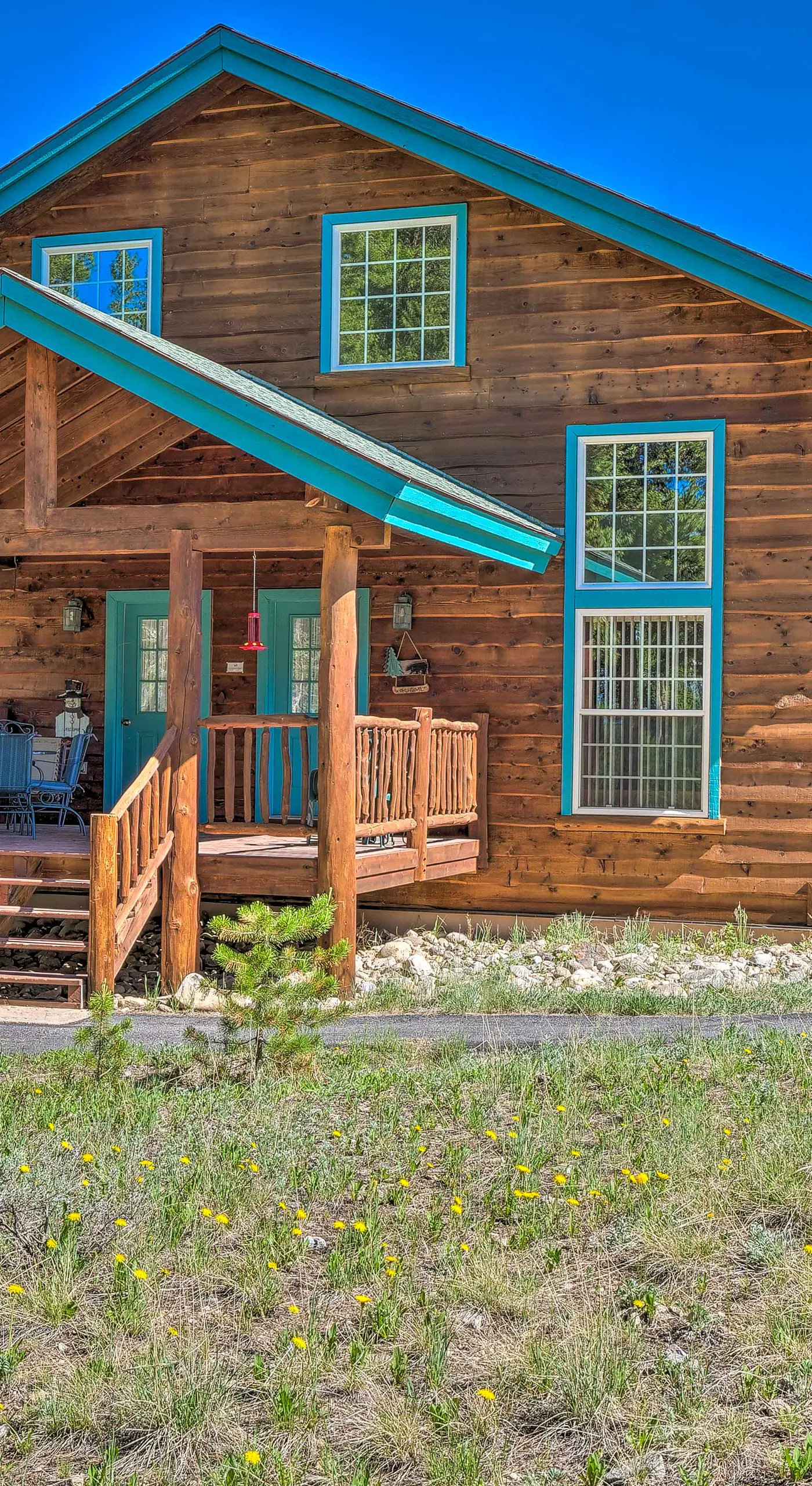 6 Mi to Turquoise Lake: Retreat w/ Covered Deck!