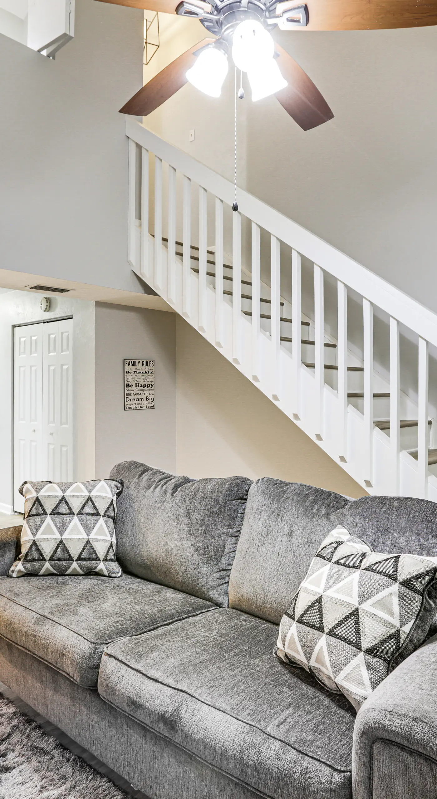 Updated Tallahassee Townhome: 3 Mi to Downtown!
