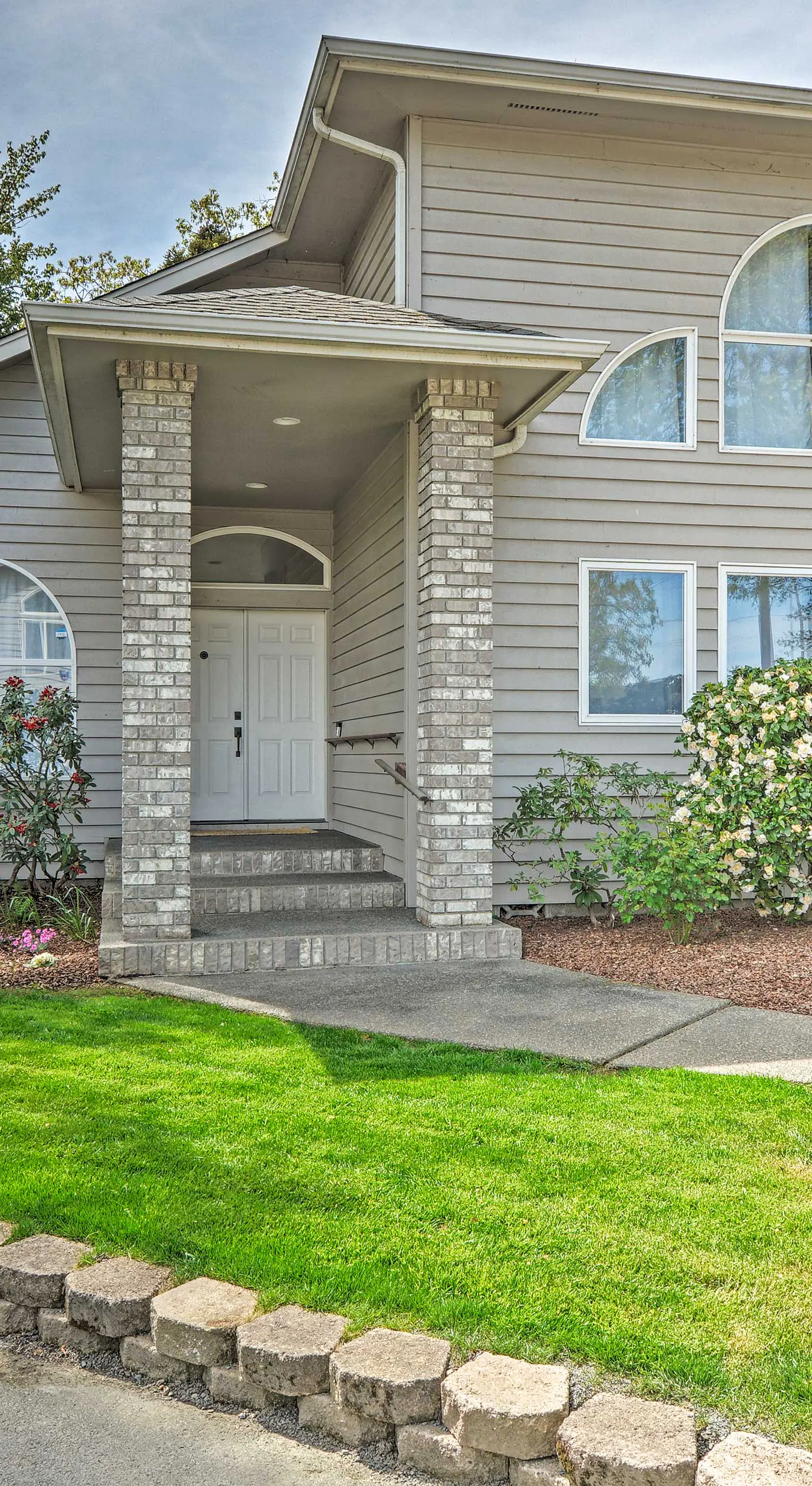 1 Mi to Drinks & Dining: Getaway in Grants Pass