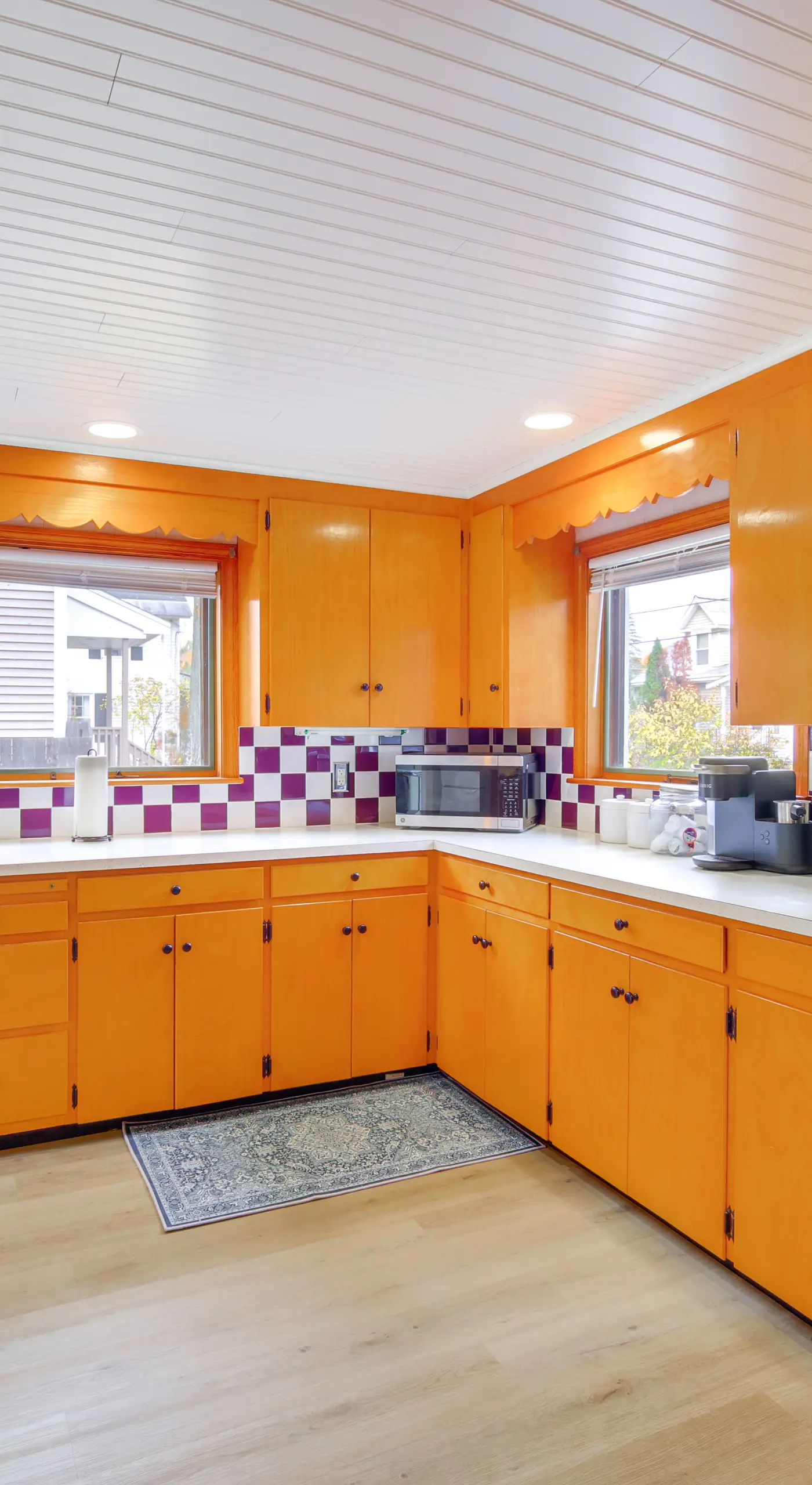Comfortable Lincoln Home: Walk to Main Street!
