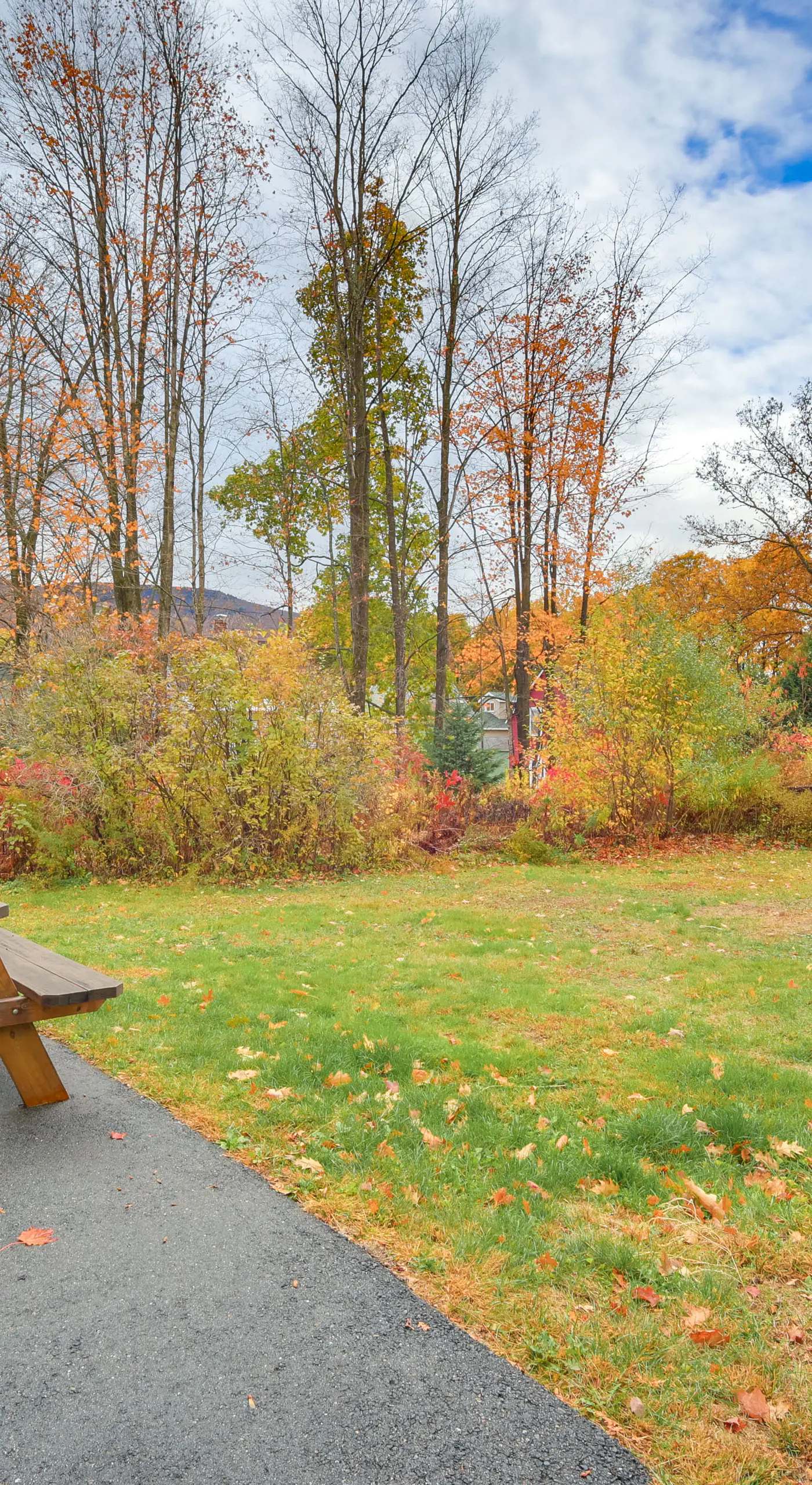 Comfortable Lincoln Home: Walk to Main Street!