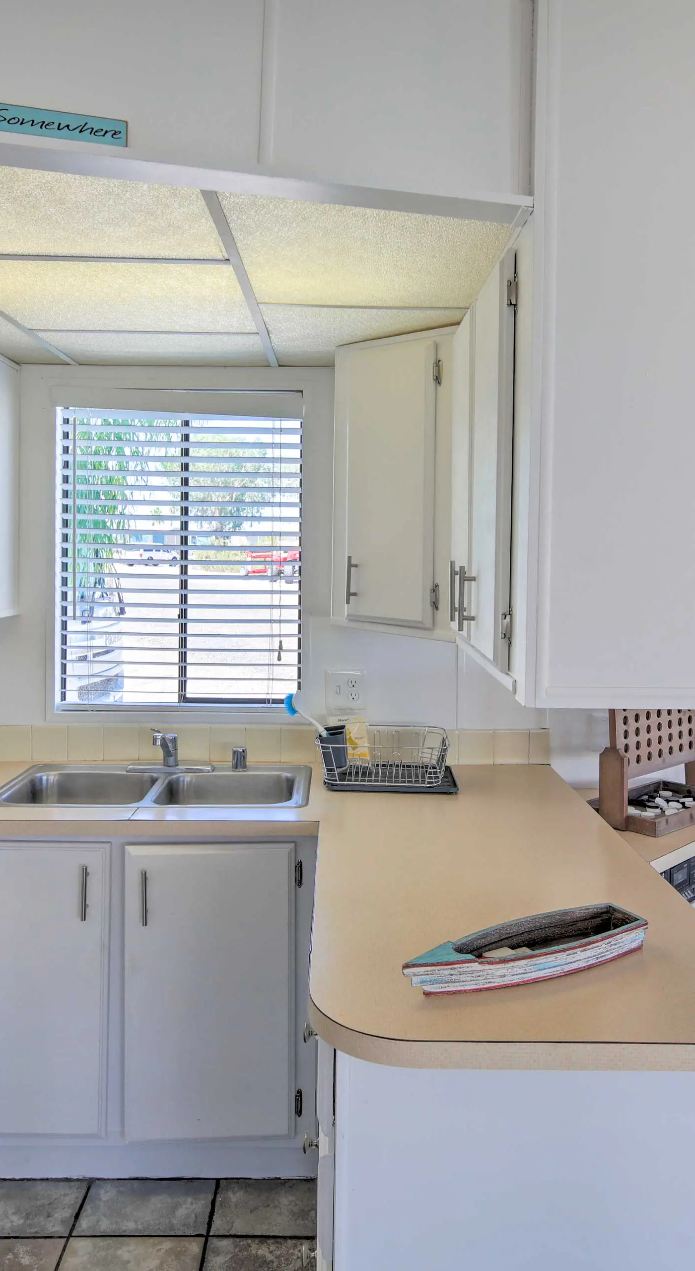 Lake Havasu Home w/ Resort Perks, Walk to Lake
