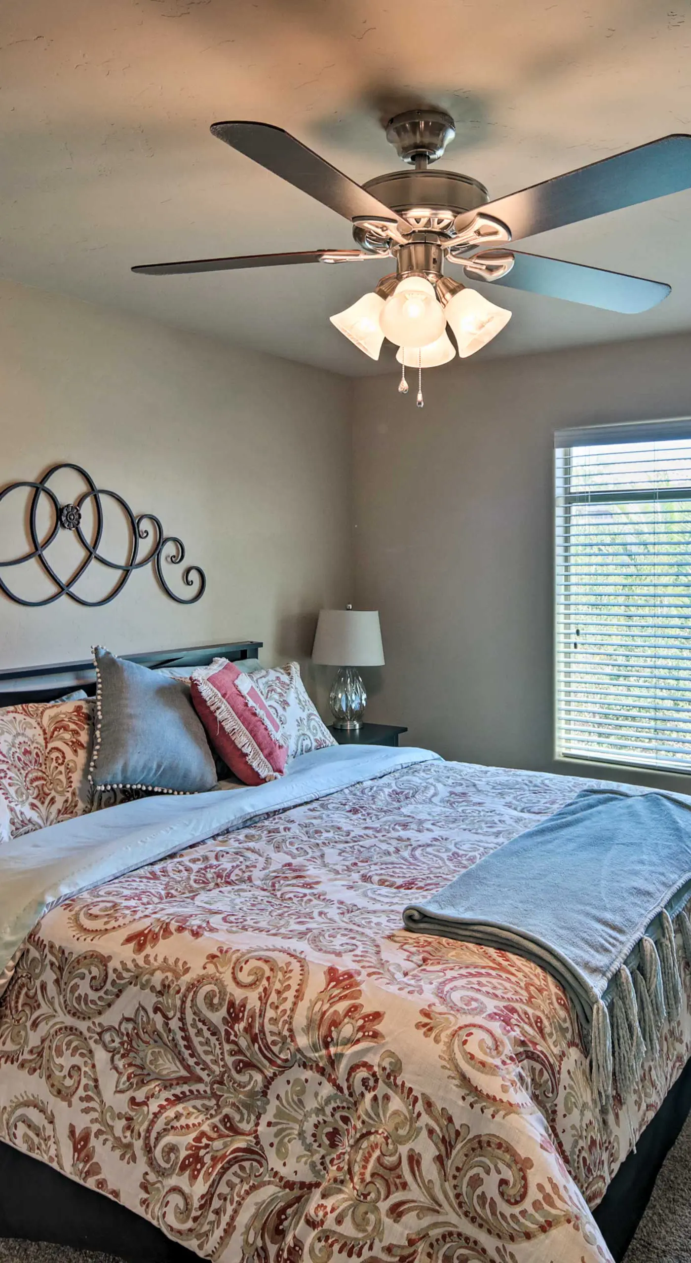 Pool, Hot Tub & Lake Views: Lake Havasu Home!