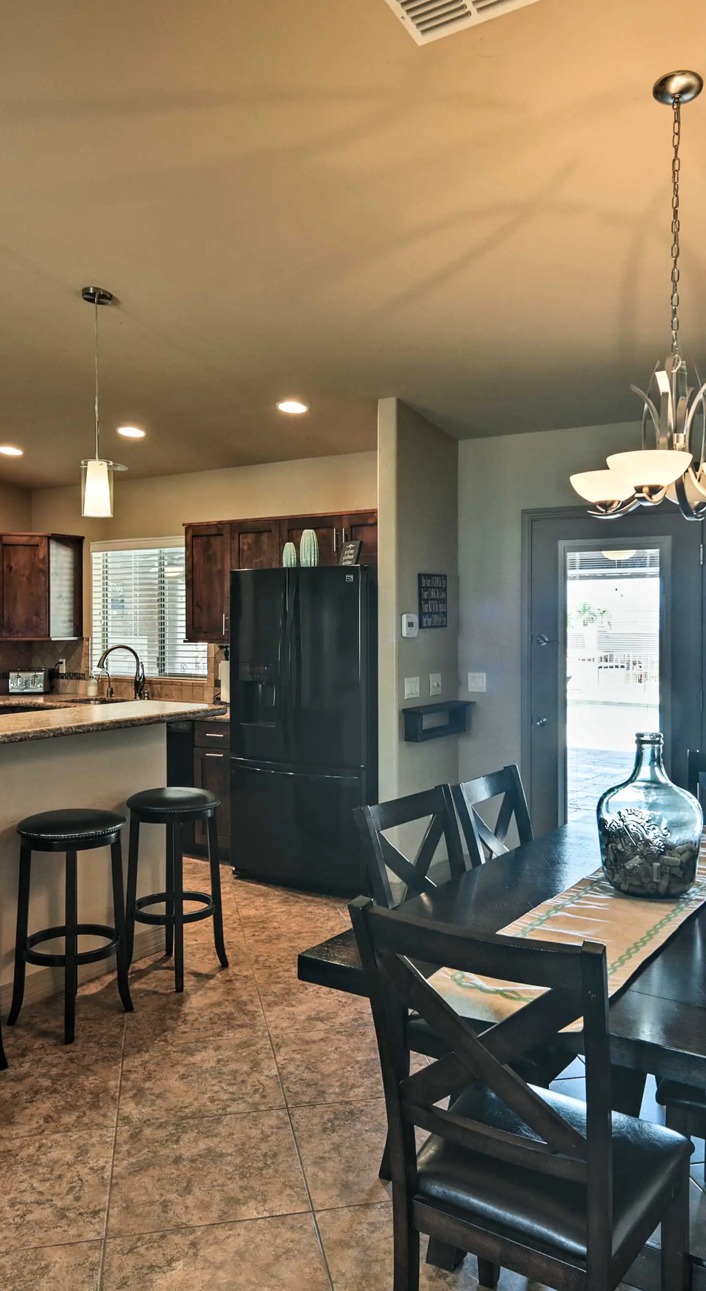 Pool, Hot Tub & Lake Views: Lake Havasu Home!
