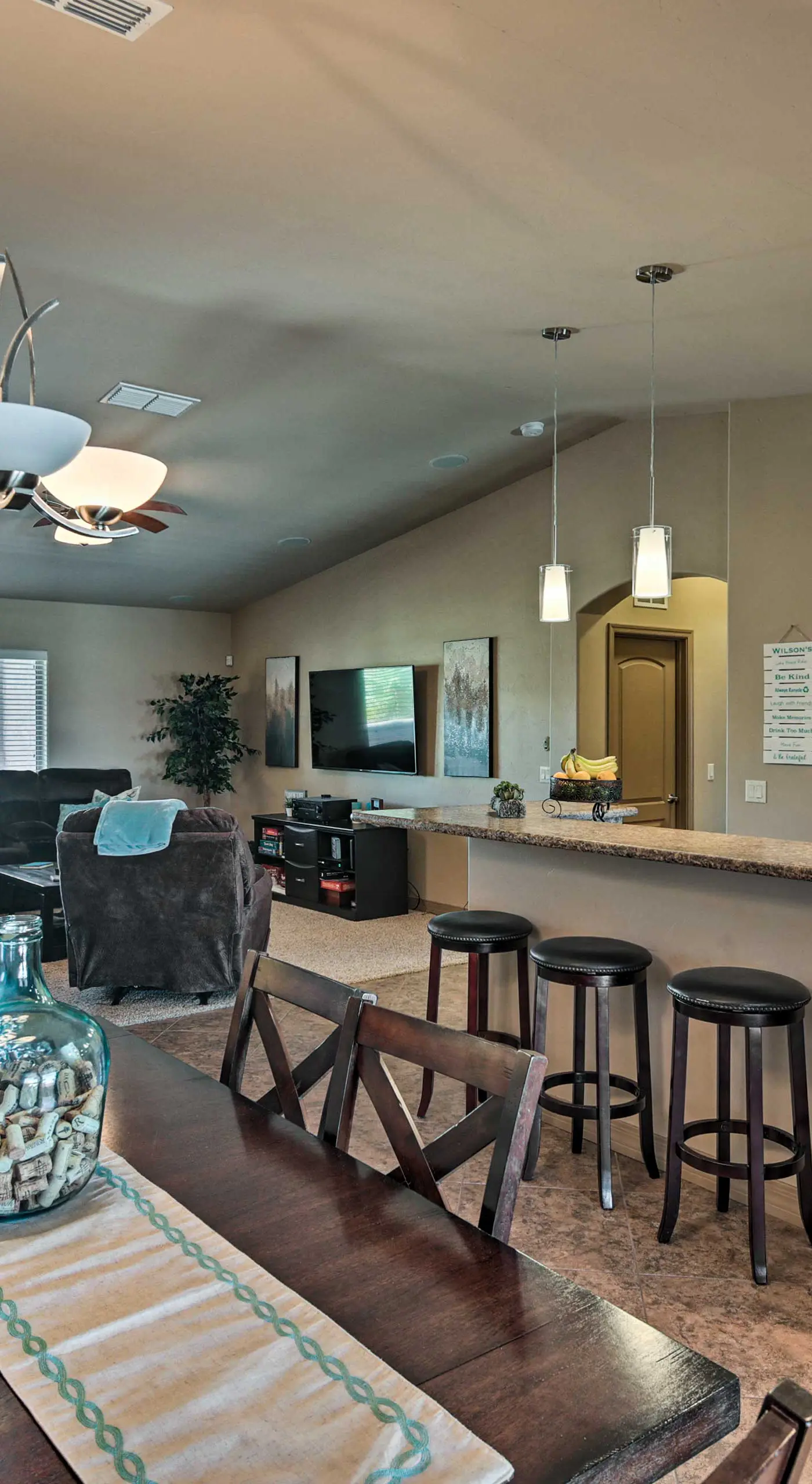 Pool, Hot Tub & Lake Views: Lake Havasu Home!