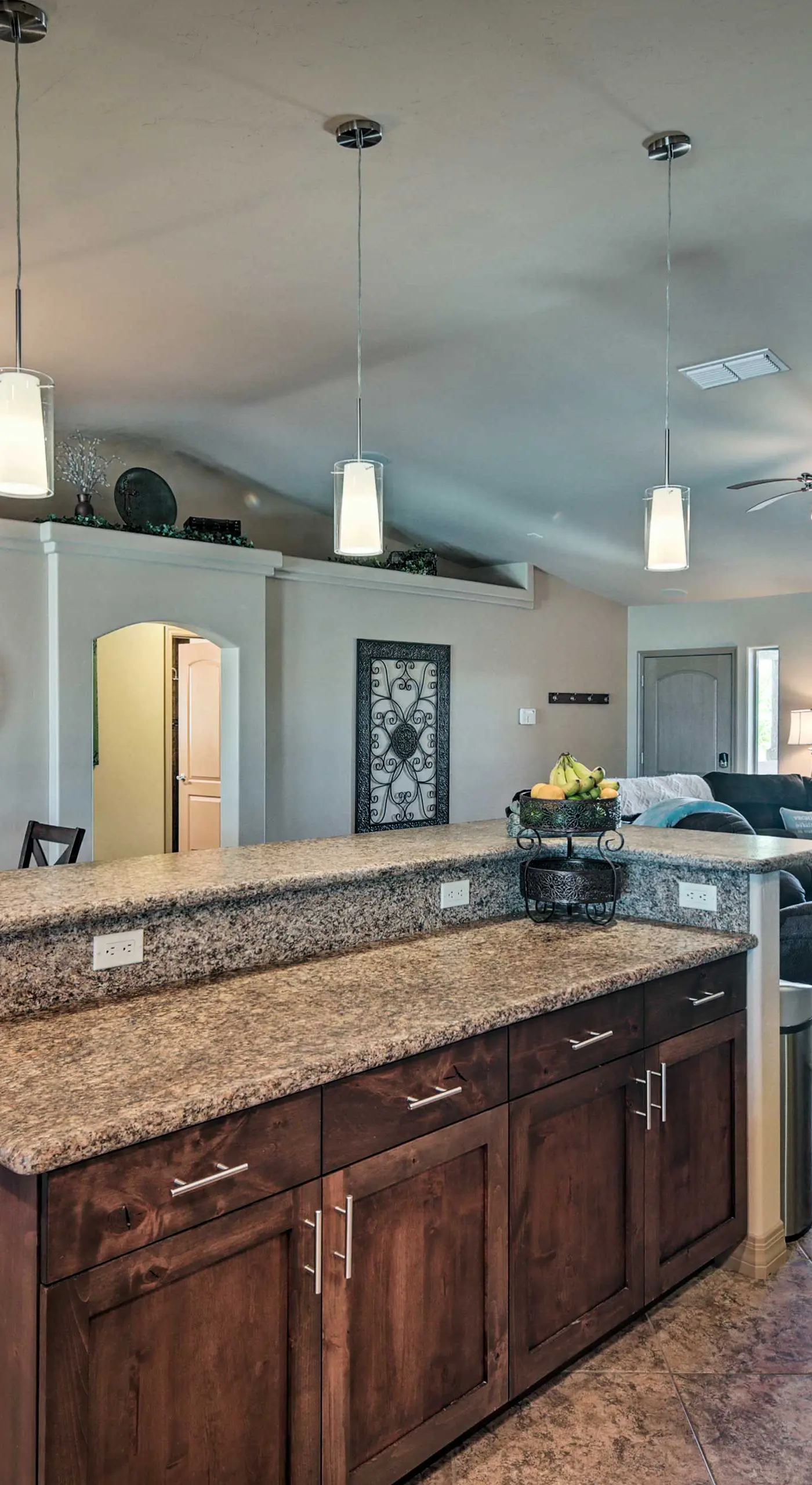 Pool, Hot Tub & Lake Views: Lake Havasu Home!