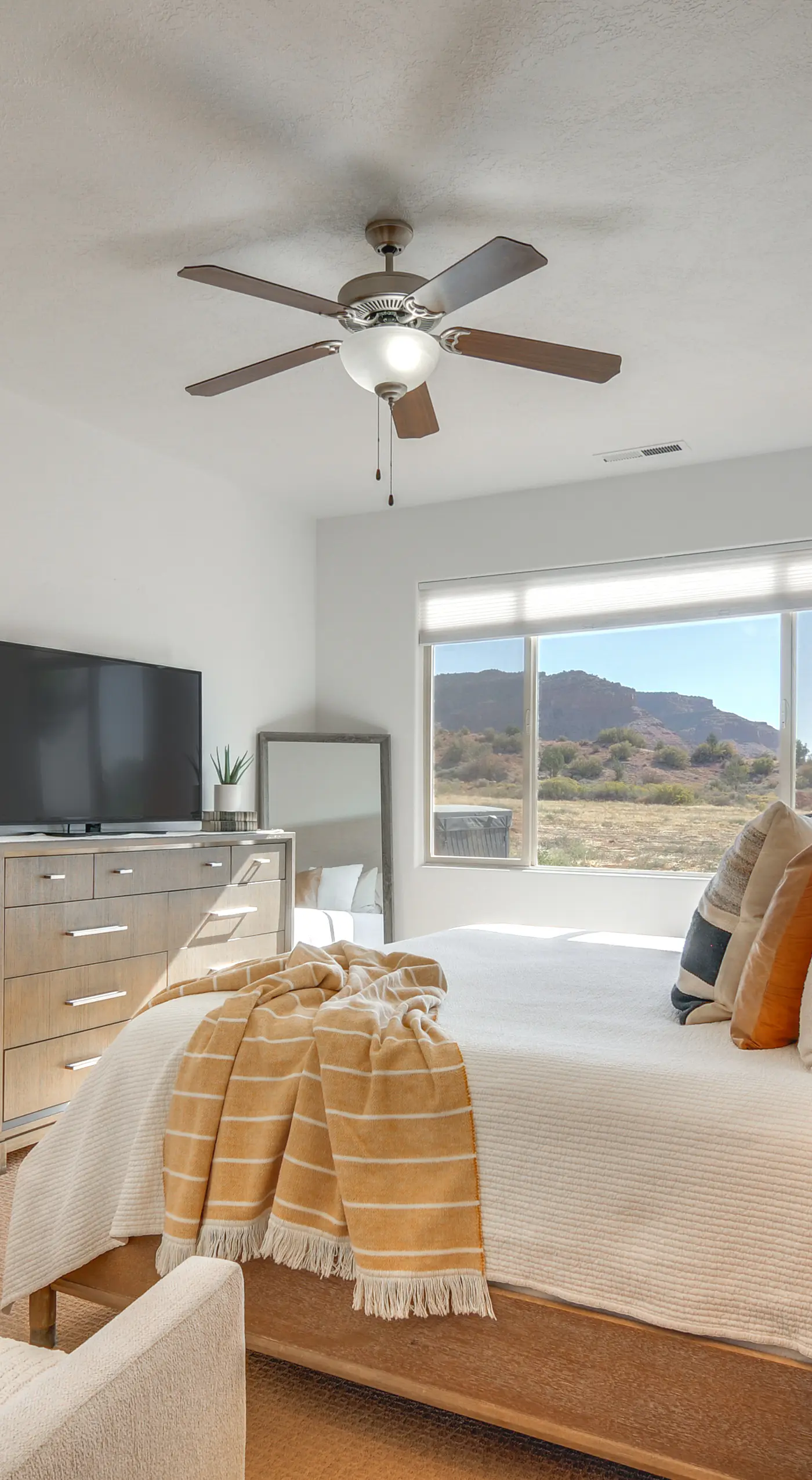 Zion Area Home w/ Scenic Views & Private Hot Tub!