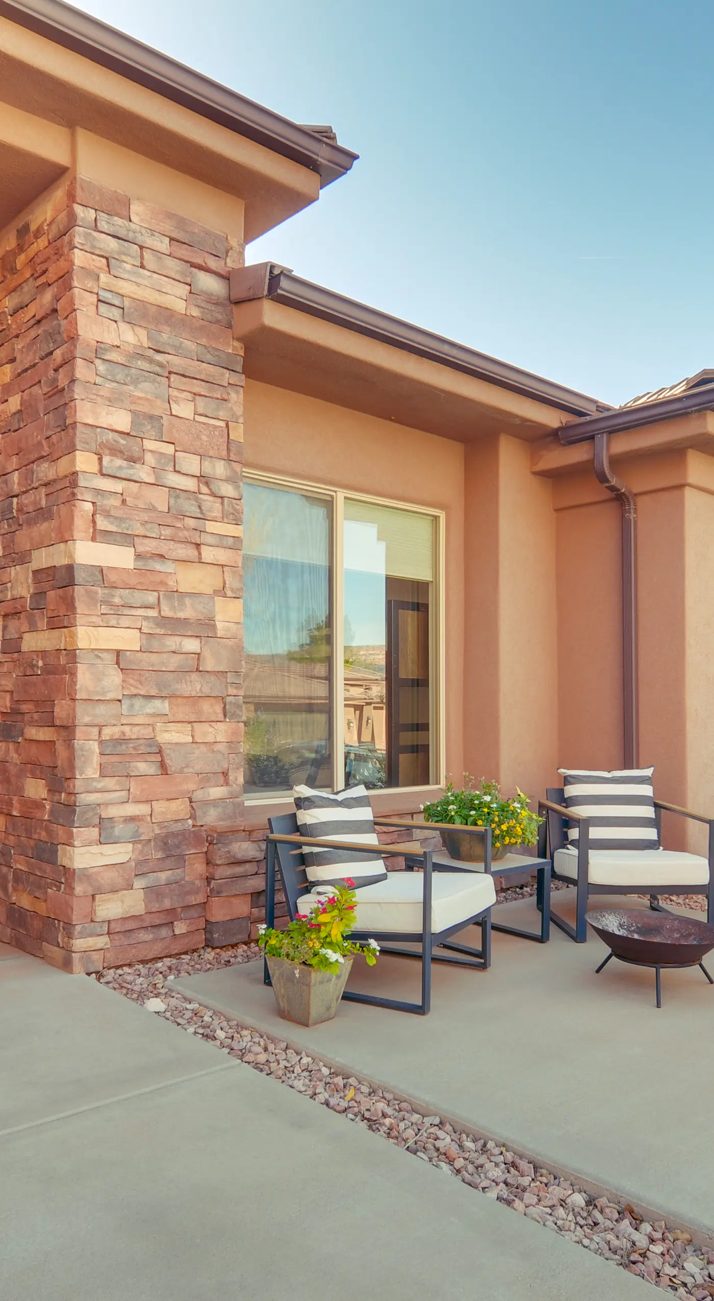 Zion Area Home w/ Scenic Views & Private Hot Tub!