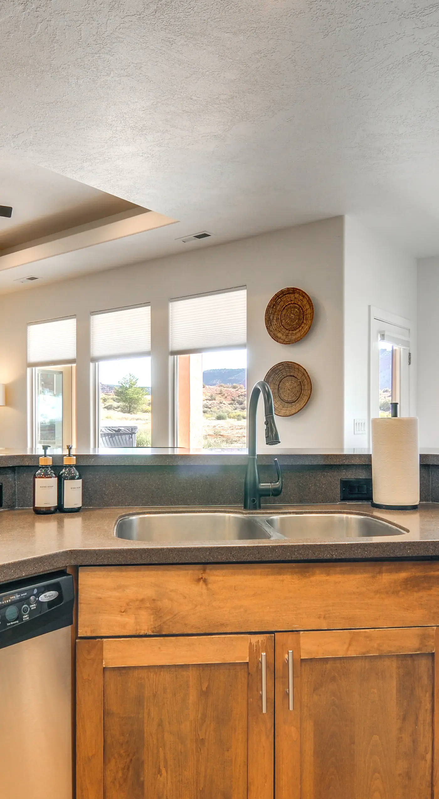 Zion Area Home w/ Scenic Views & Private Hot Tub!