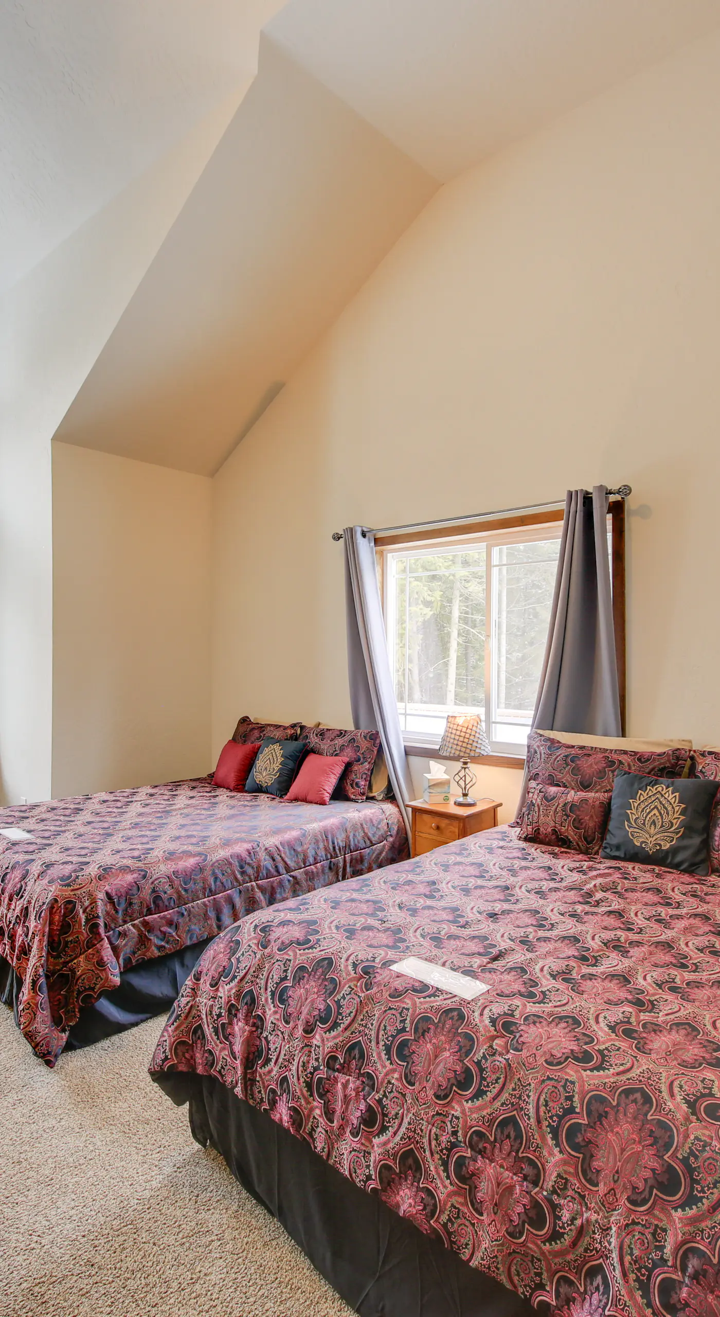Expansive Group Lake House w/ Private Hot Tub!